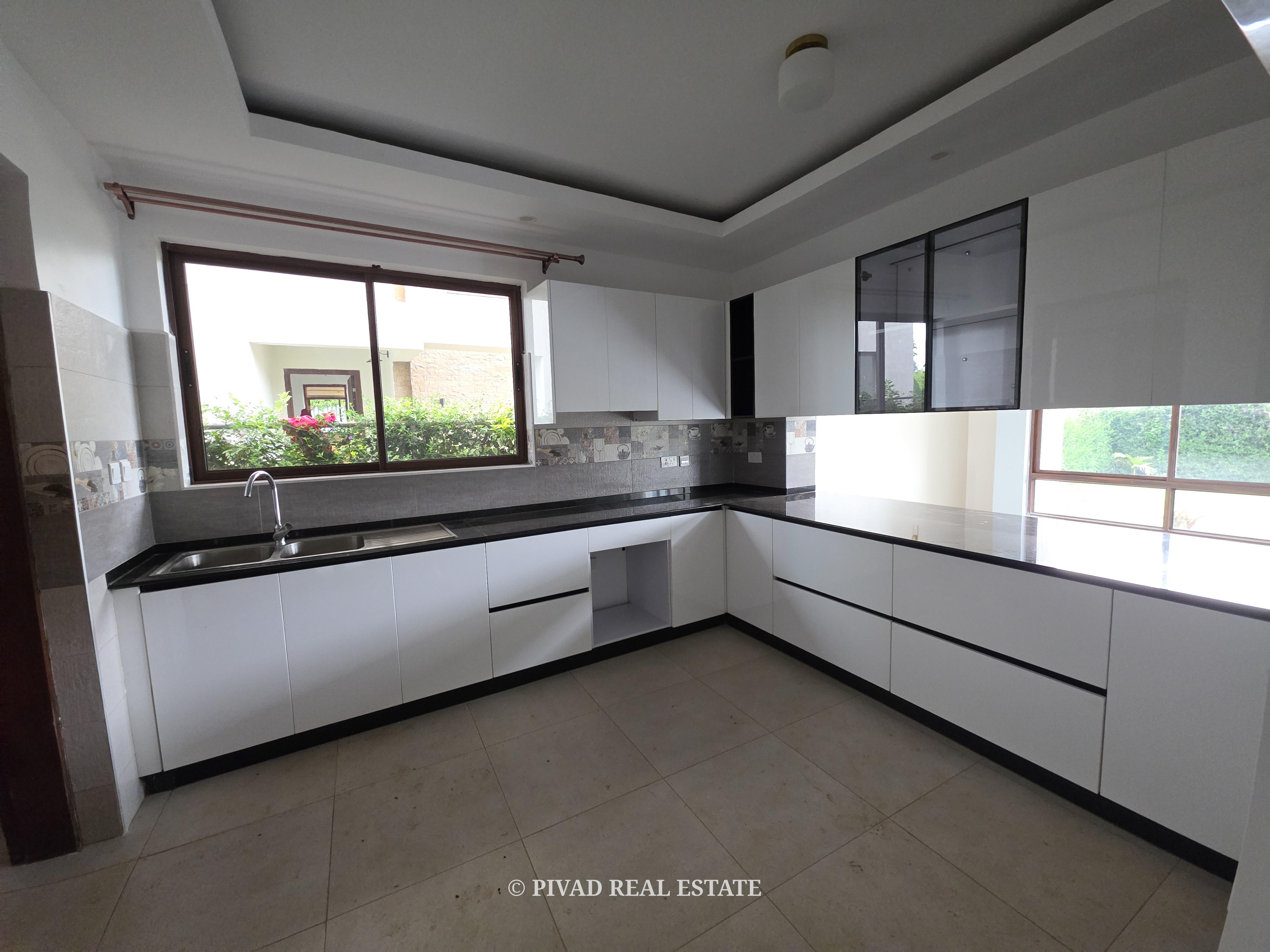 4 Bedroom House Available For Rent in Runda