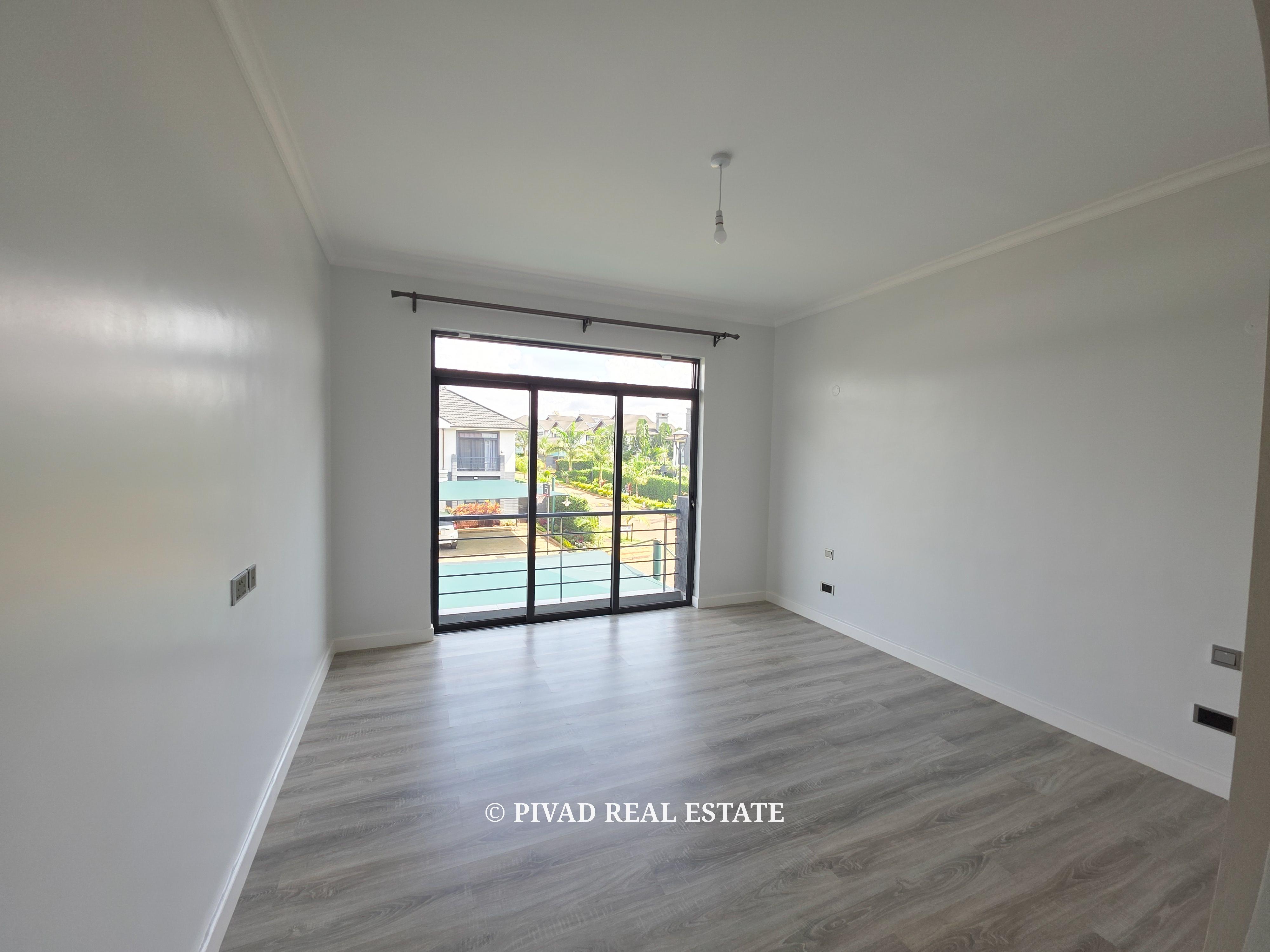 5 bedroom house available for Sale in Fivestar Paradise