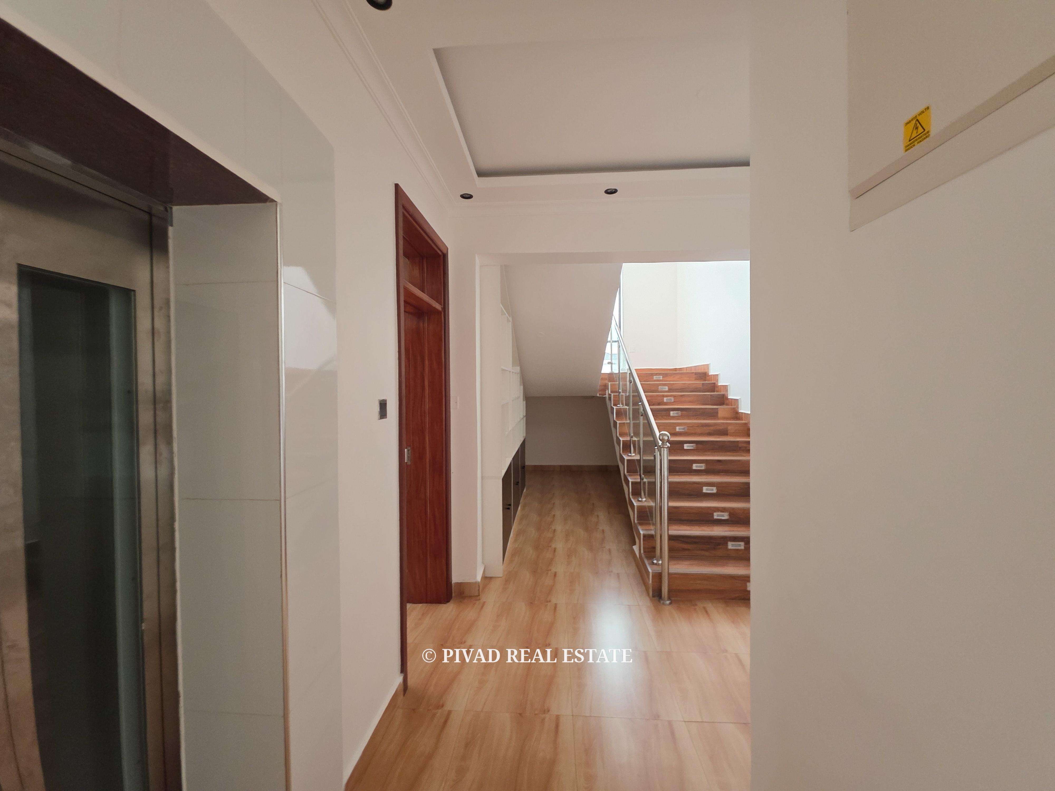 Newly built Flat roof 5 Bedroom house available for Sale in Tatu City