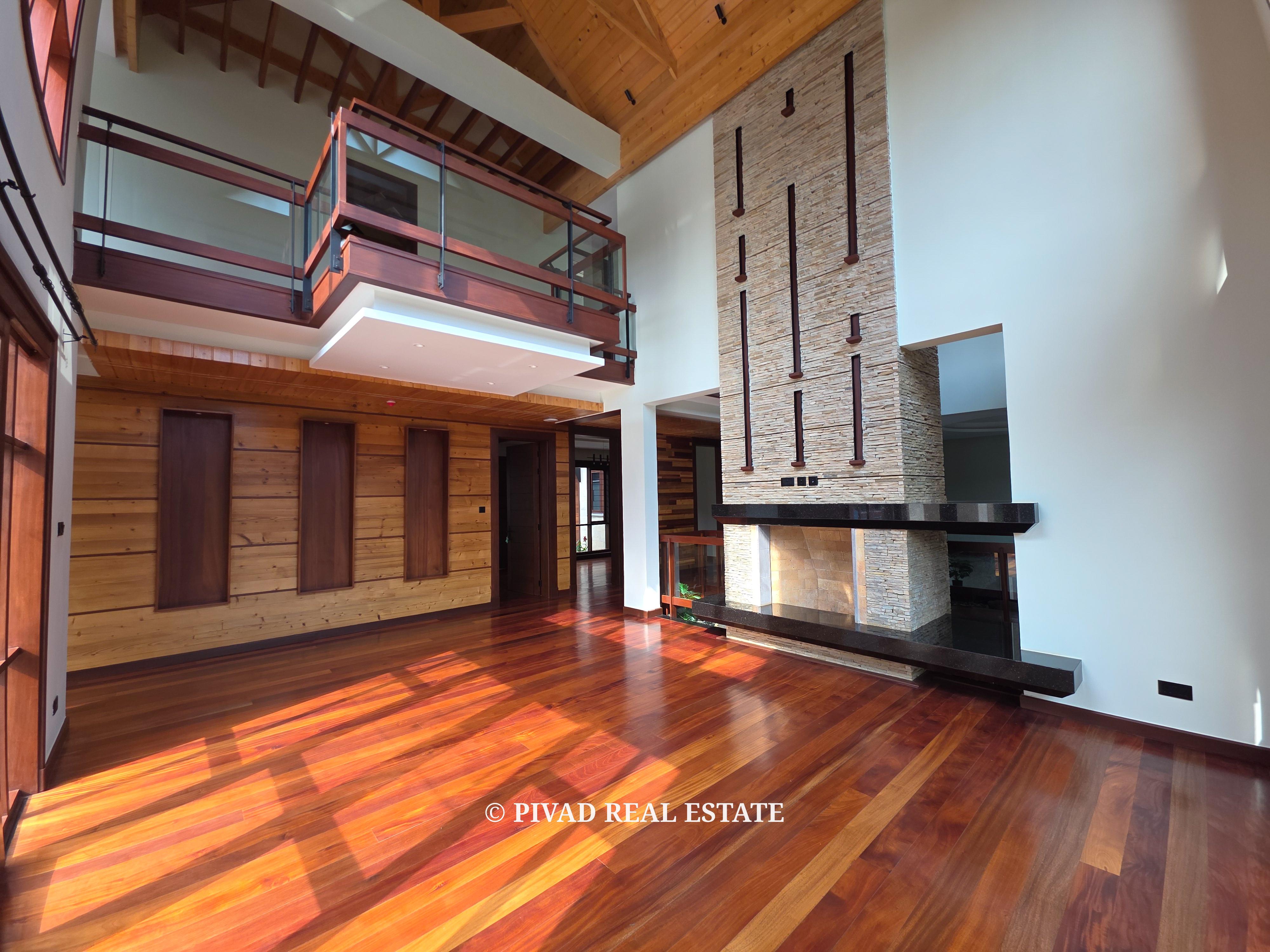 4 Bedroom House For Sale in Runda