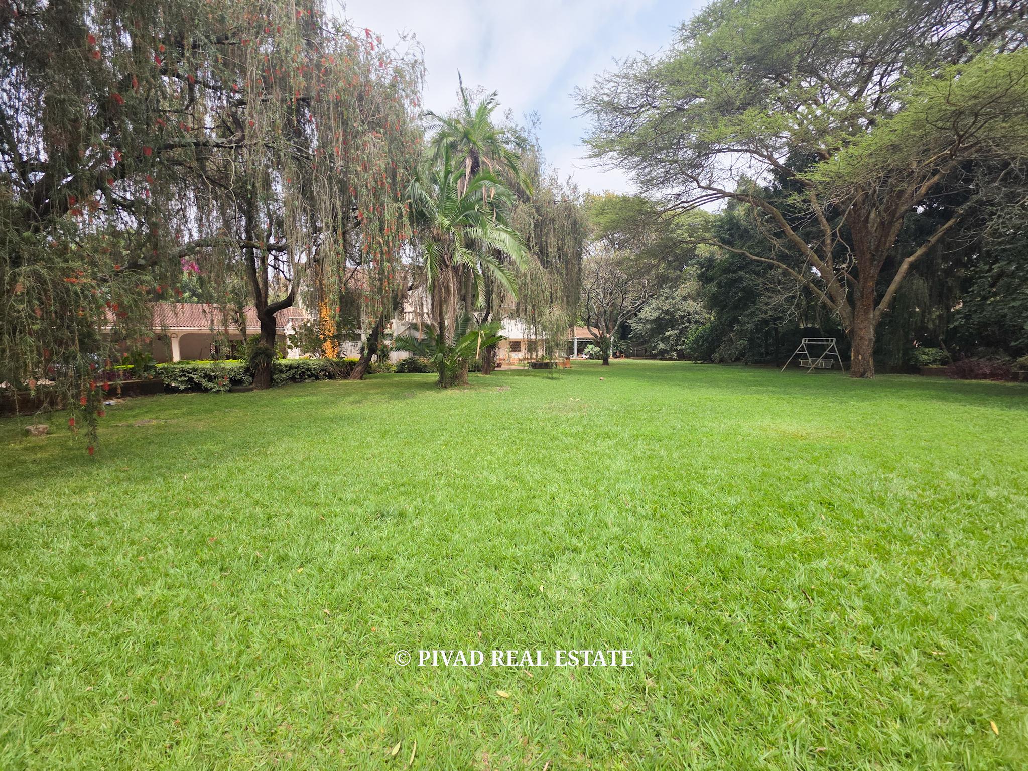 0.75 Acre Land Available For Sale in Off Riverside Drive