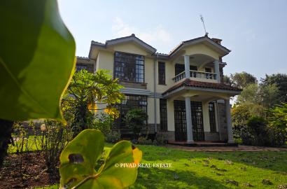 4 bedroom townhouse available for Sale in Rosslyn estate