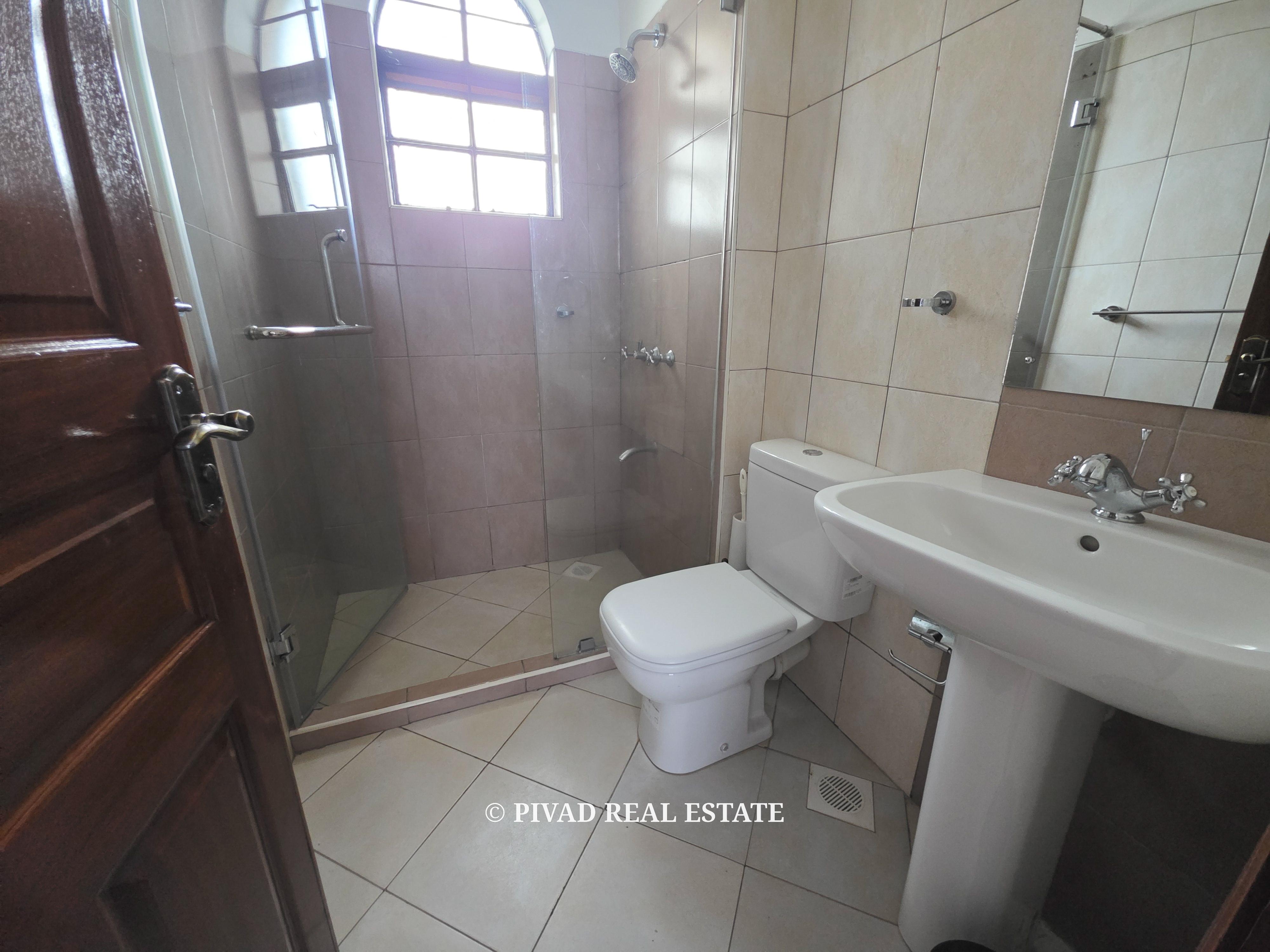 4 Bedroom House Available for Resale in Fivestar Paradise Runda