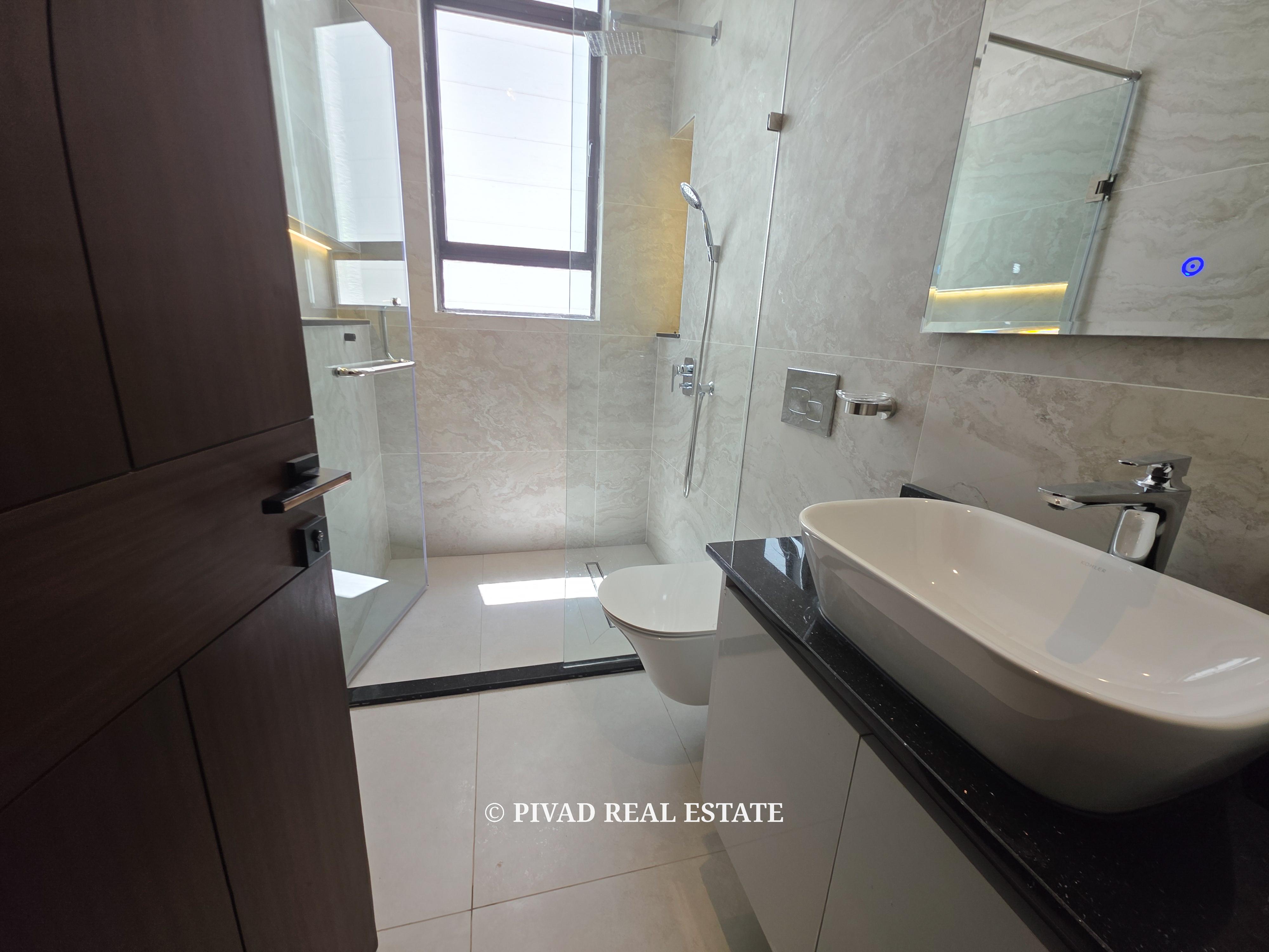 Newly Built 5 Bedroom House with a Dsq For 2 Available For Sale - Old Kitisuru