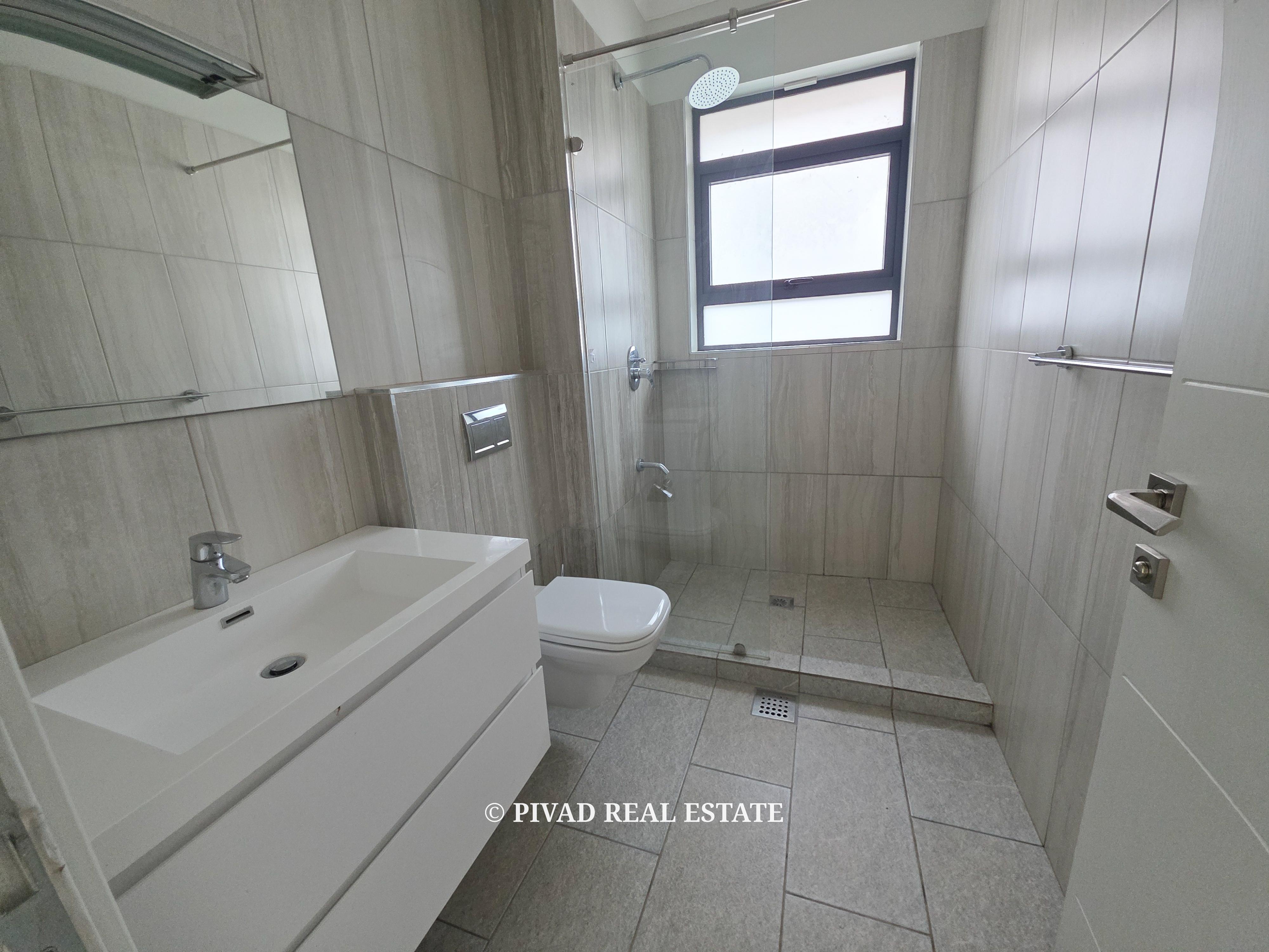 4 Bedroom House Available for Resale in Fivestar Paradise Runda