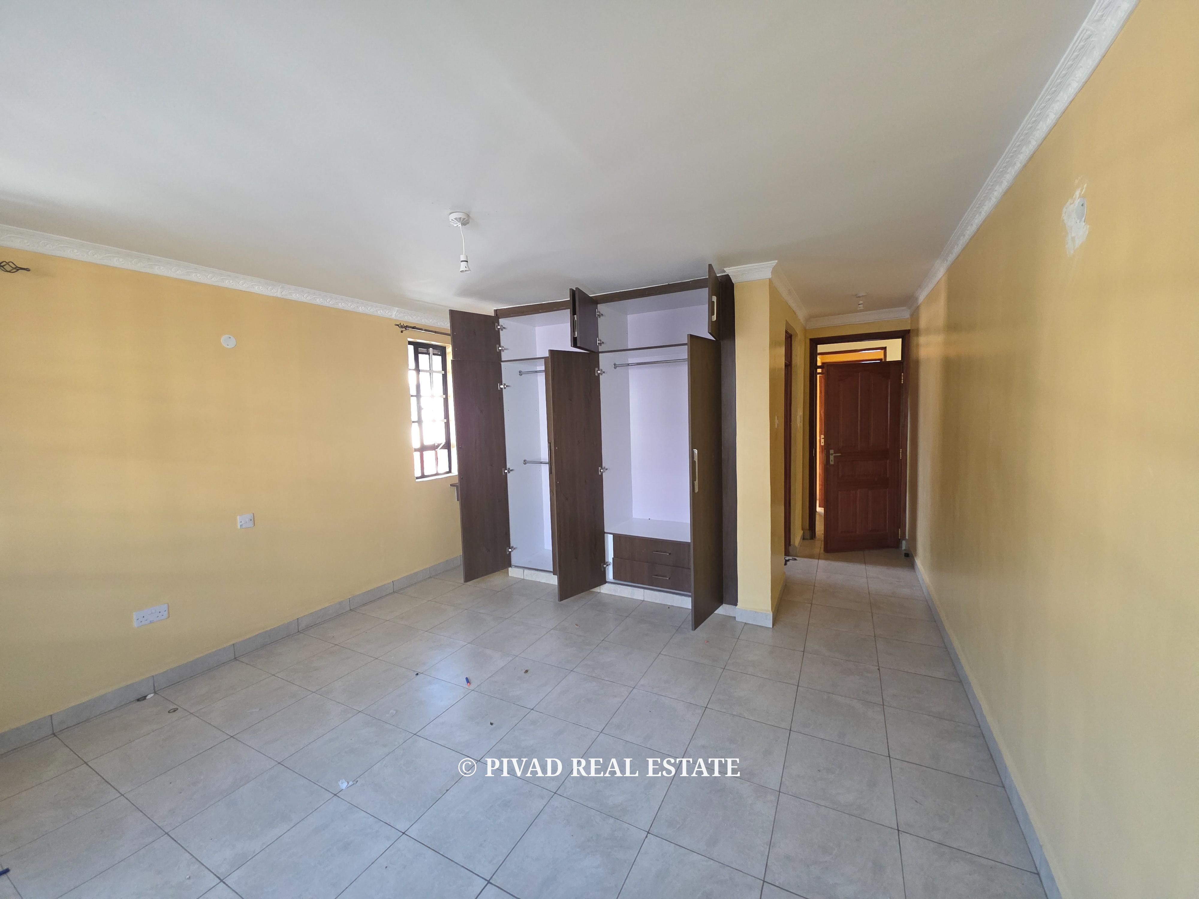 5 Bedroom House For Rent in Garden Estate
