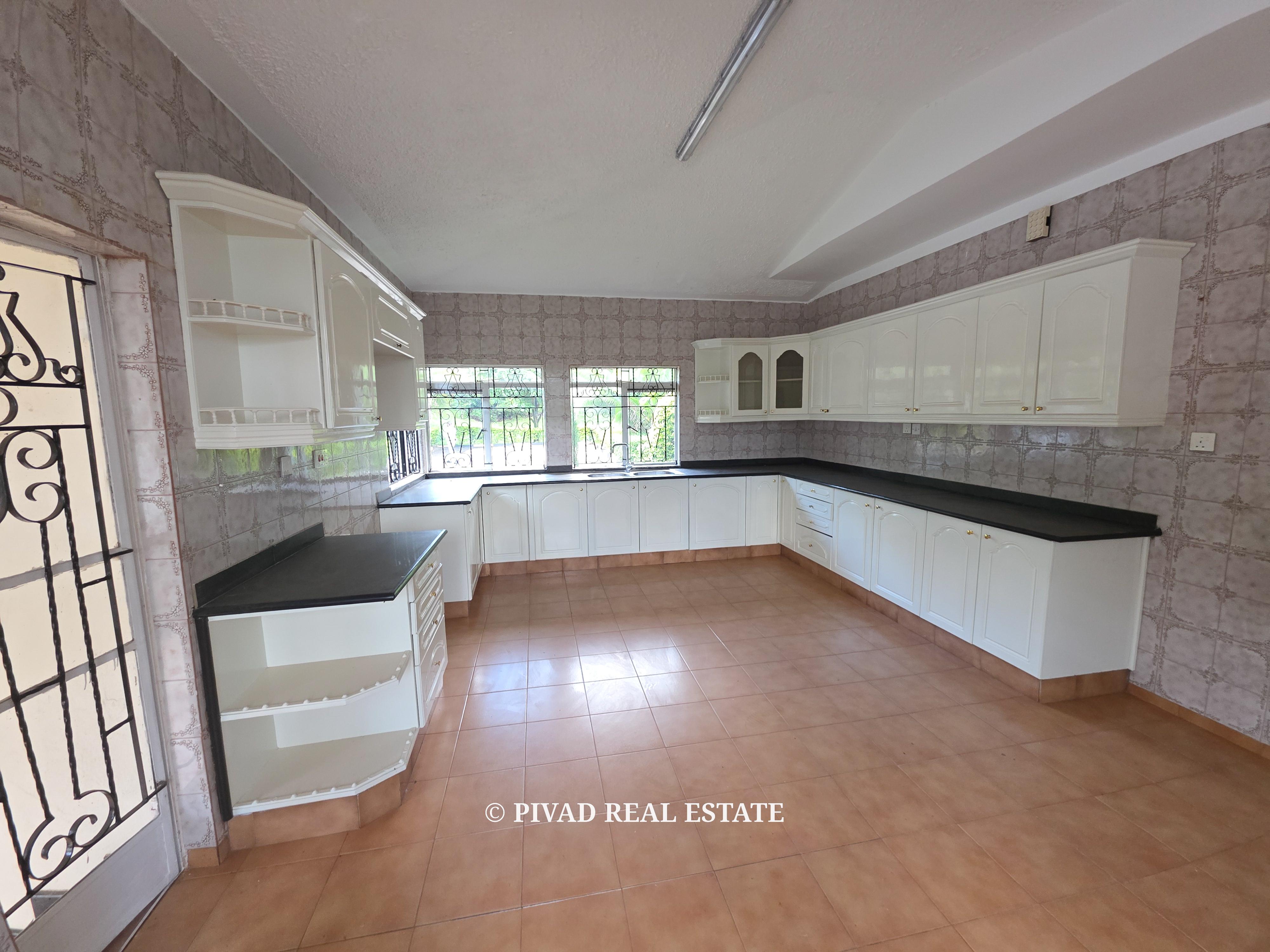 5 Bedroom House Available For Rent in Gigiri