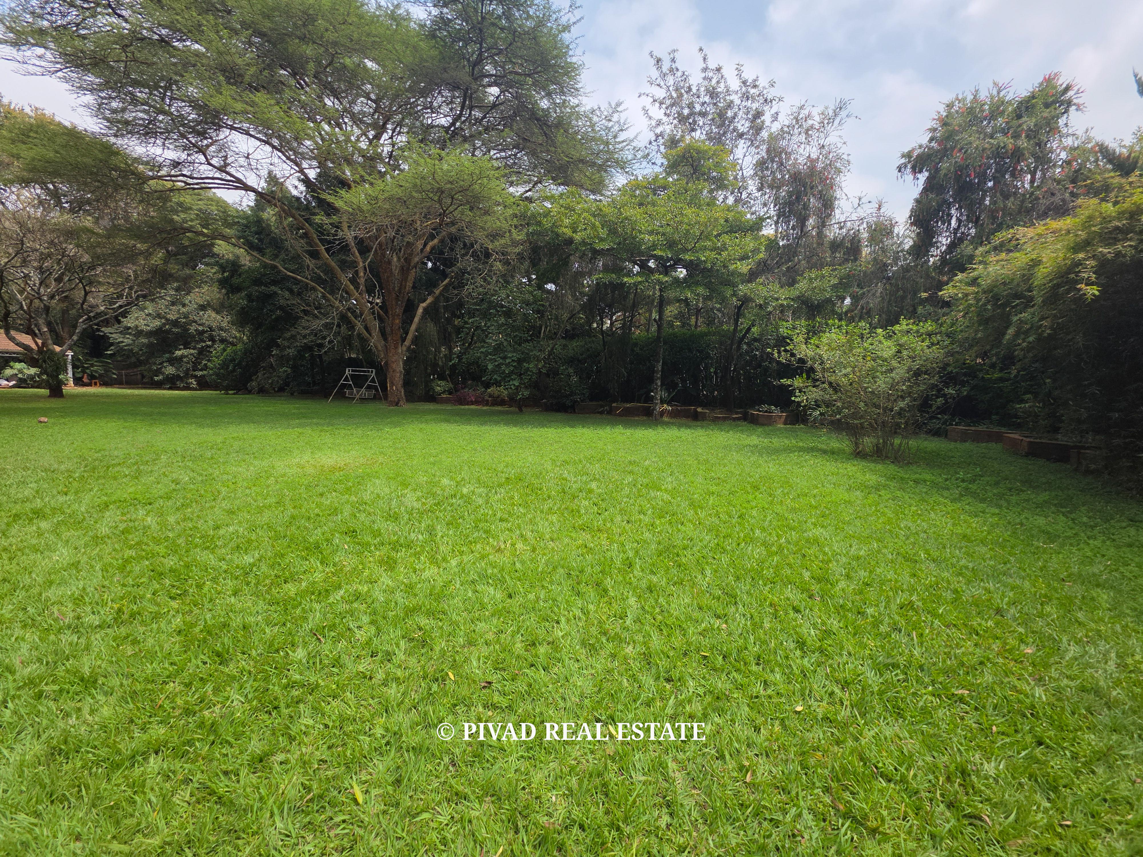 0.75 Acre Land Available For Sale in Off Riverside Drive
