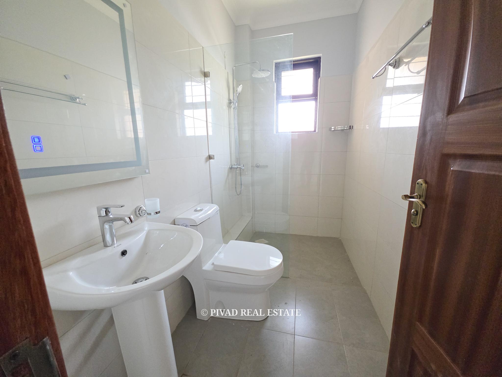 3 Bedroom Apartment, All En-suite For Rent - Thome estate, Kiambu Road