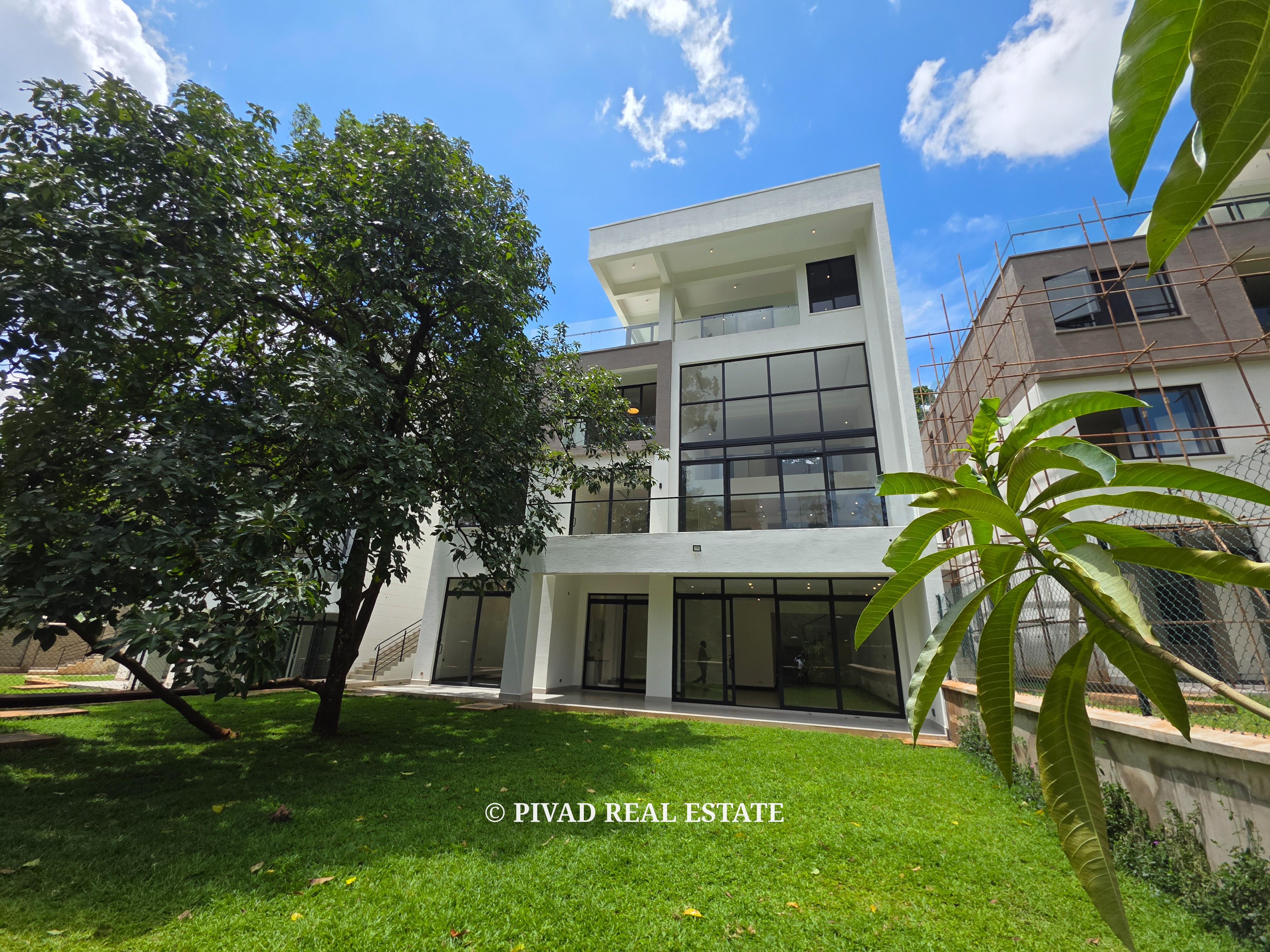 5 Bedroom House Available For Sale - Old Kitisuru