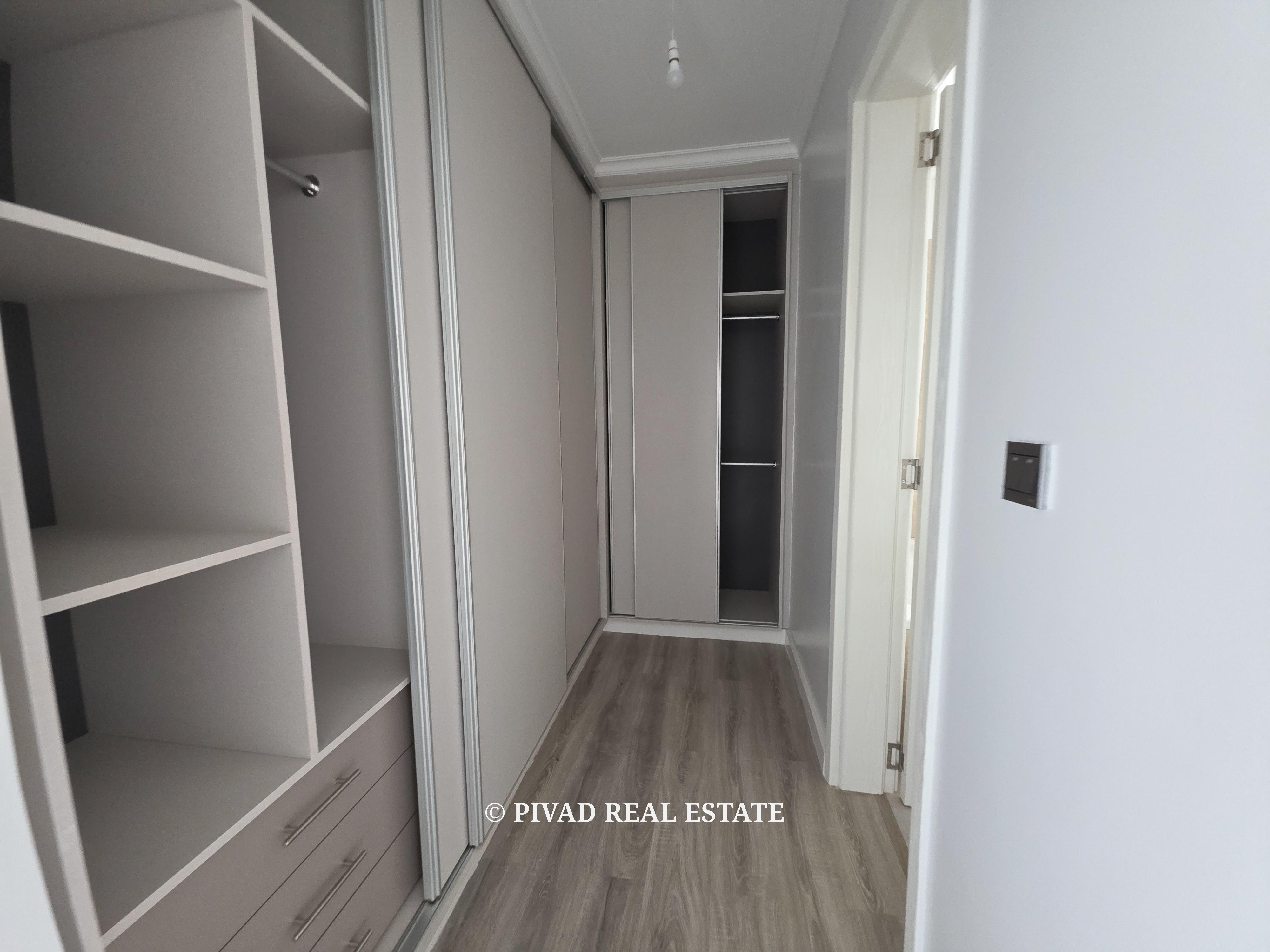 5 Bedroom house resale in Fivestar Paradise, Runda