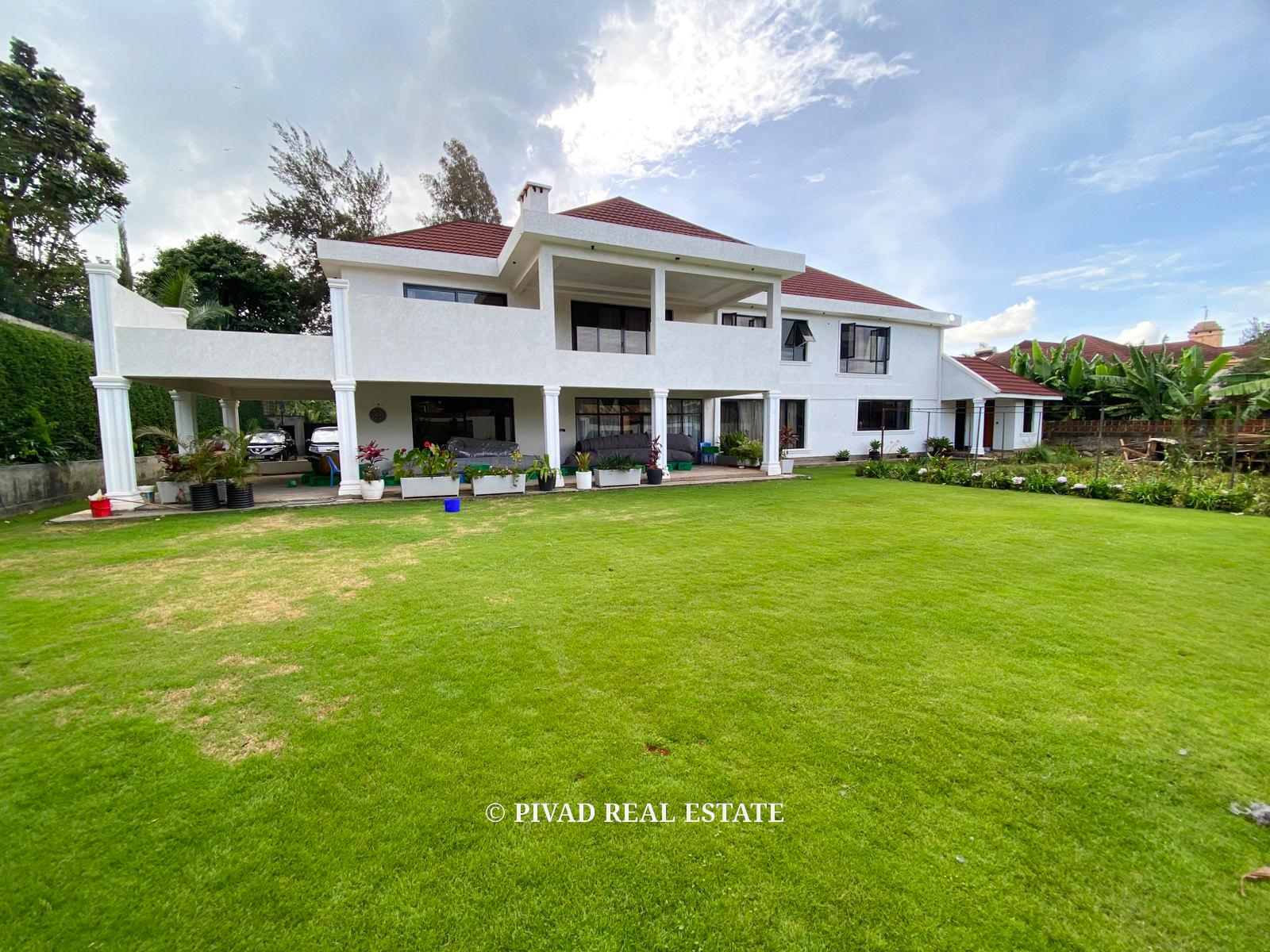 5 Bedroom House Available For Sale - Runda, Evergreen