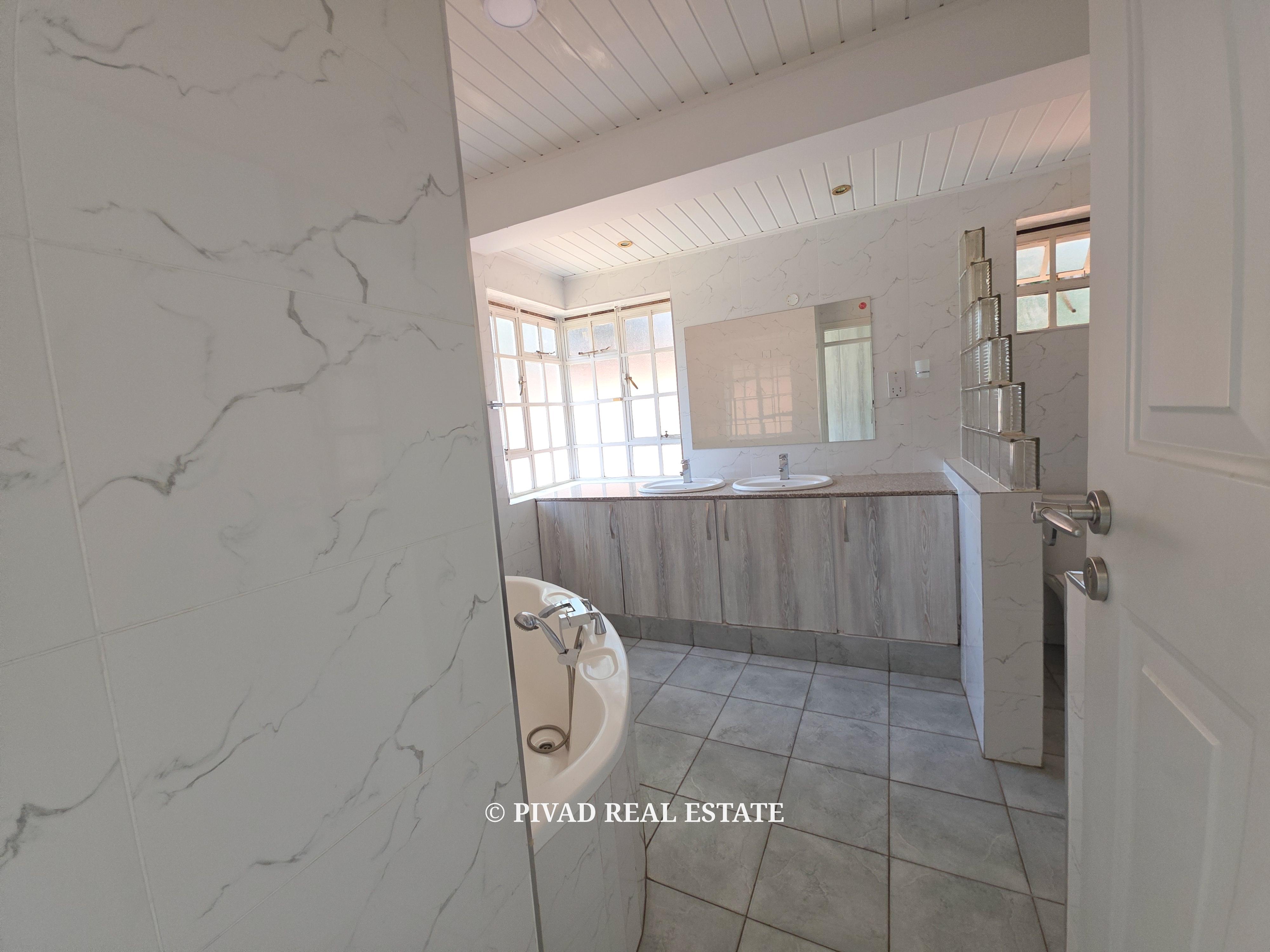 A homely 4 Bedroom townhouse available for Rent in Gigiri, Runda