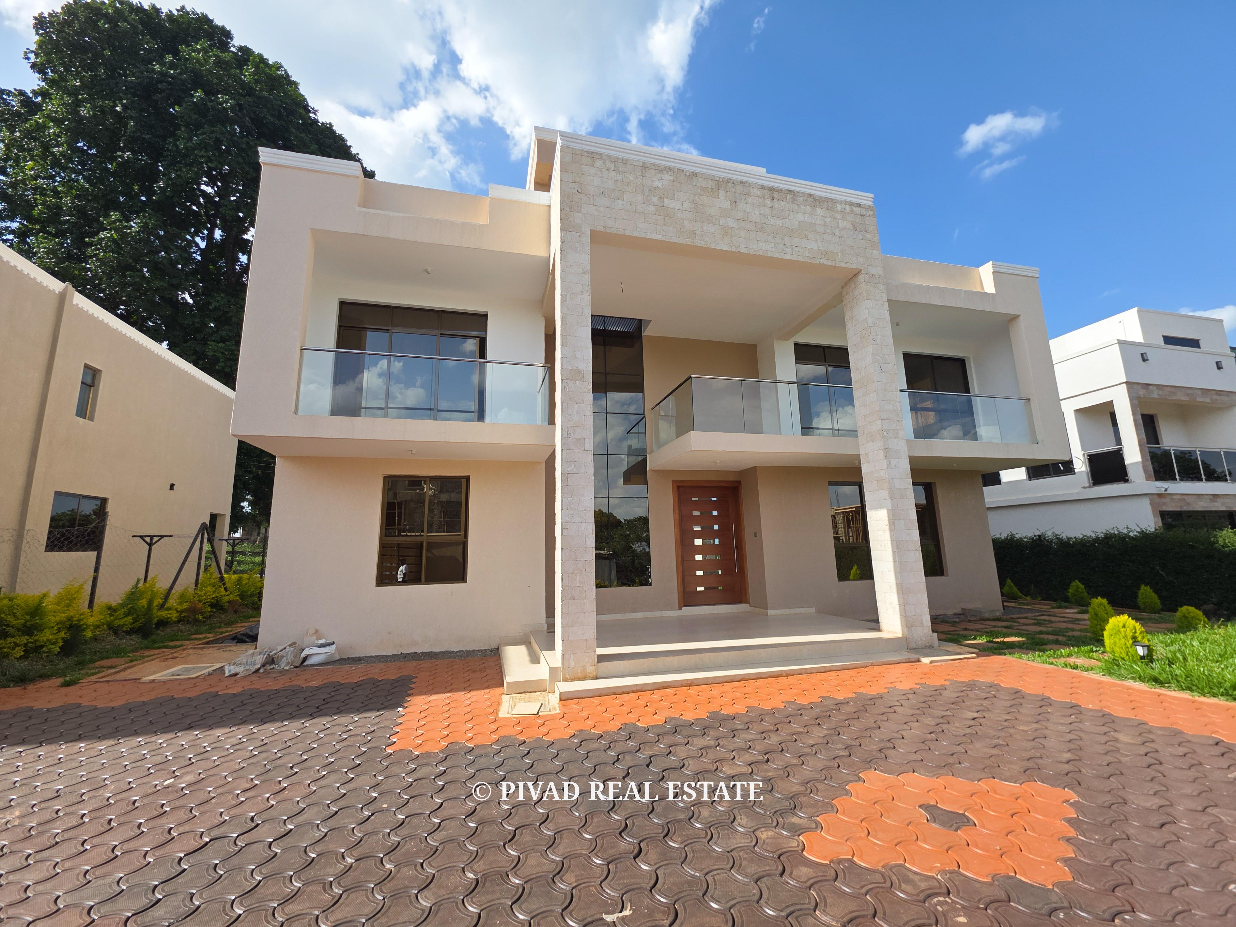 4 Bedroom house available for Sale in Kiambu Road Migaa Golf Estate