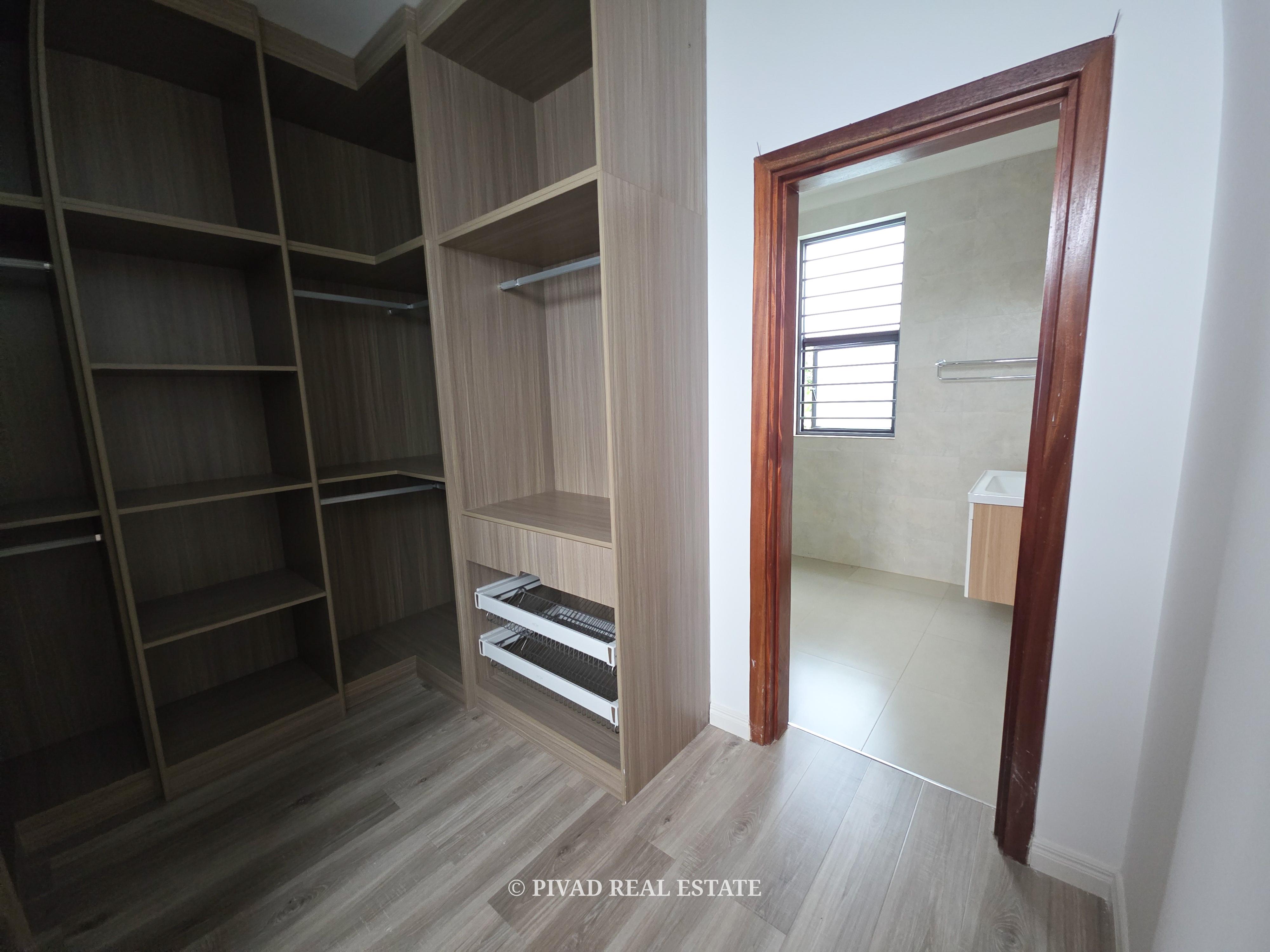 4 bedroom townhouse available for Rent in Runda