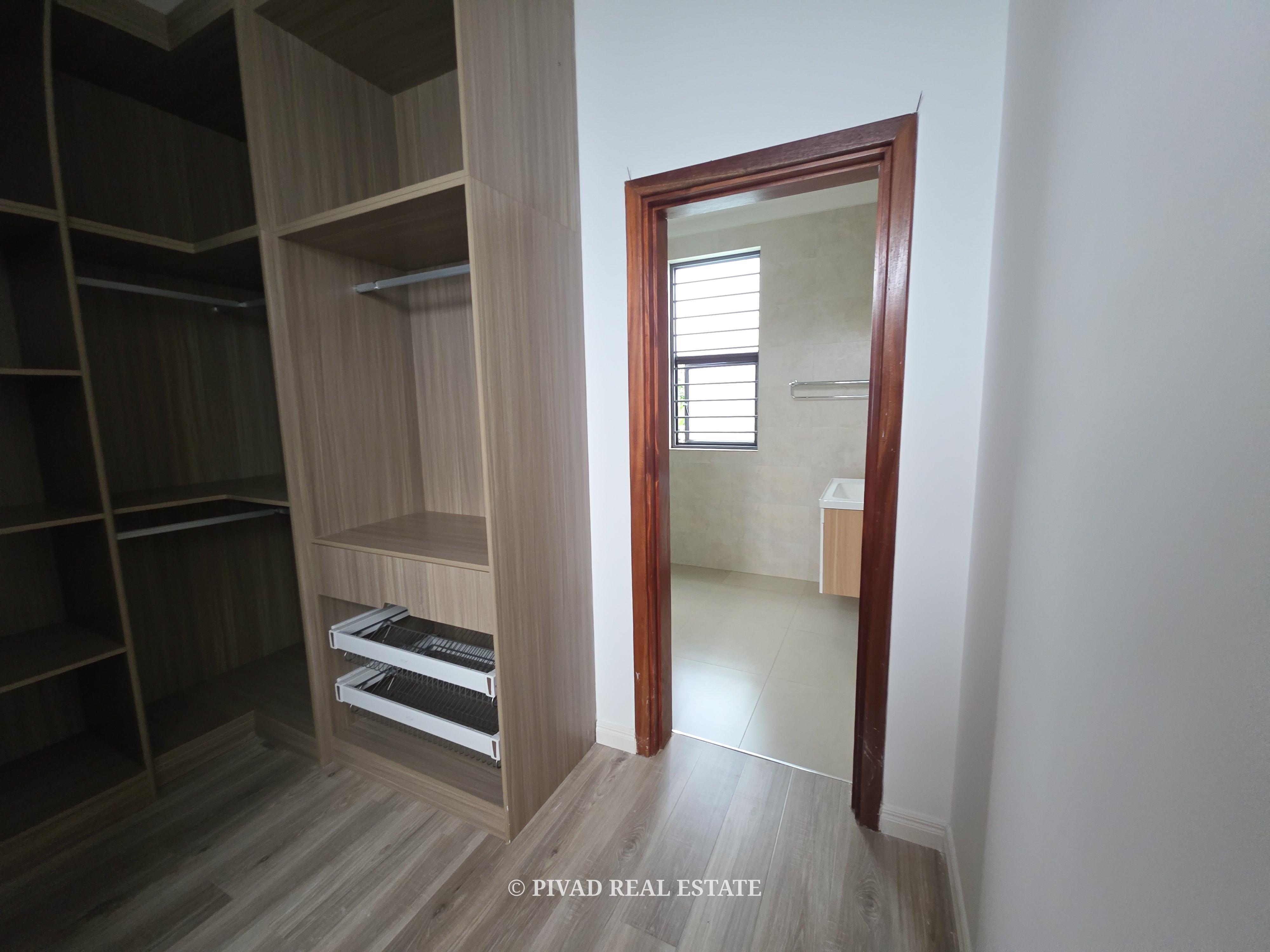 4 bedroom townhouse available for Rent in Runda