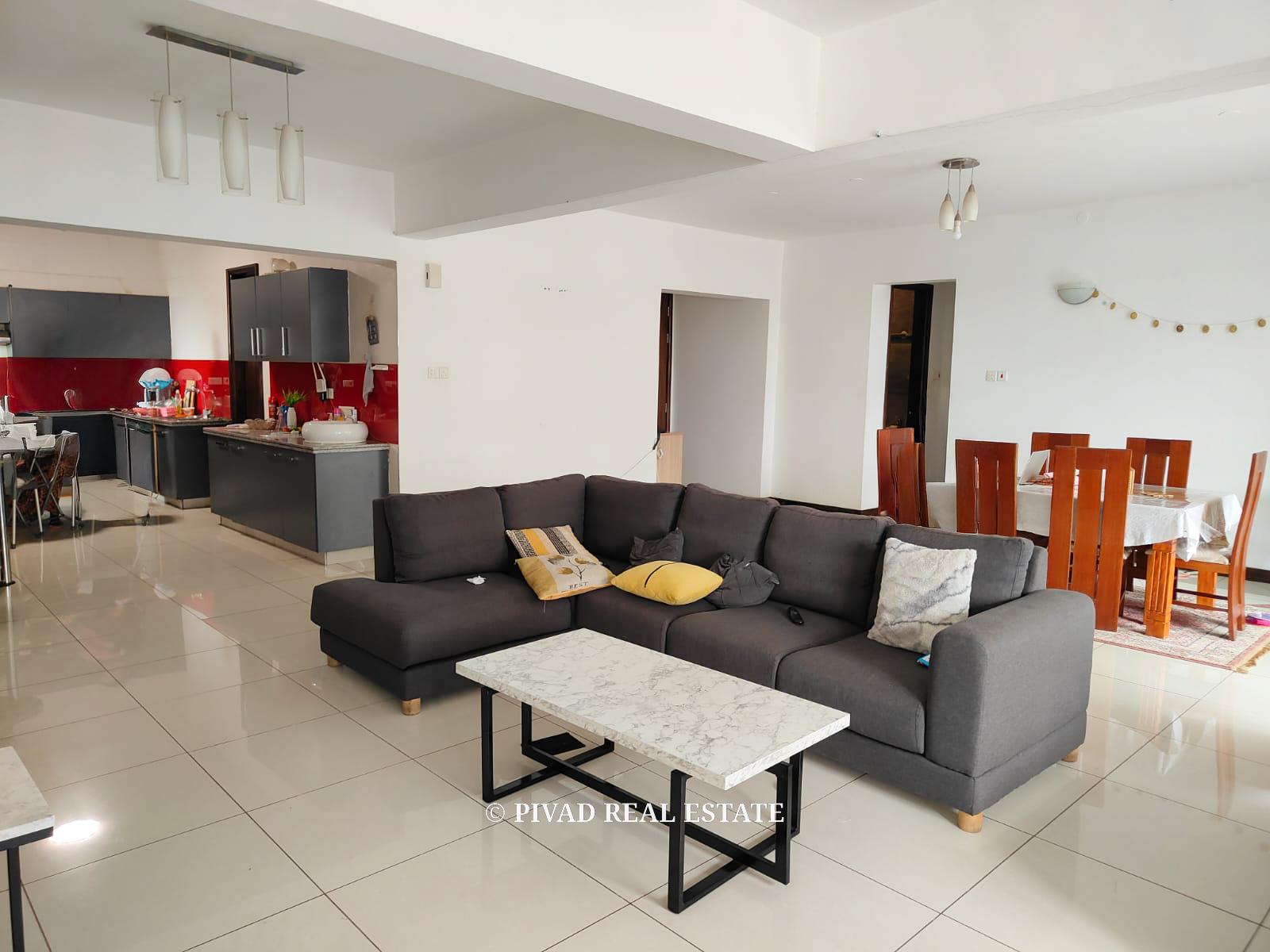 3 Bedroom Apartment For Sale in Parklands