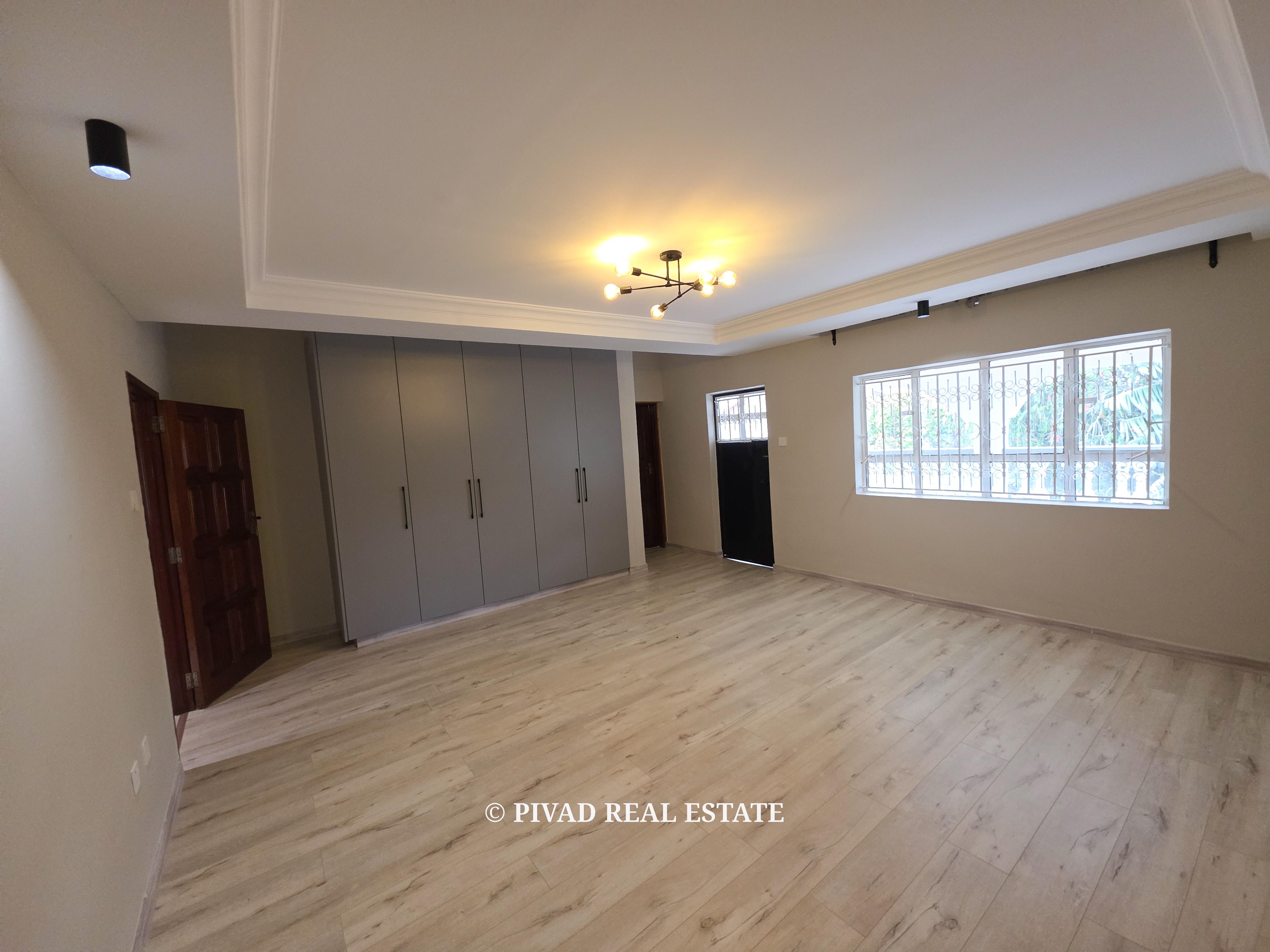 5 Bedroom House Available For Sale in Kahawa Sukari Sitting on Quarter an Acre Land