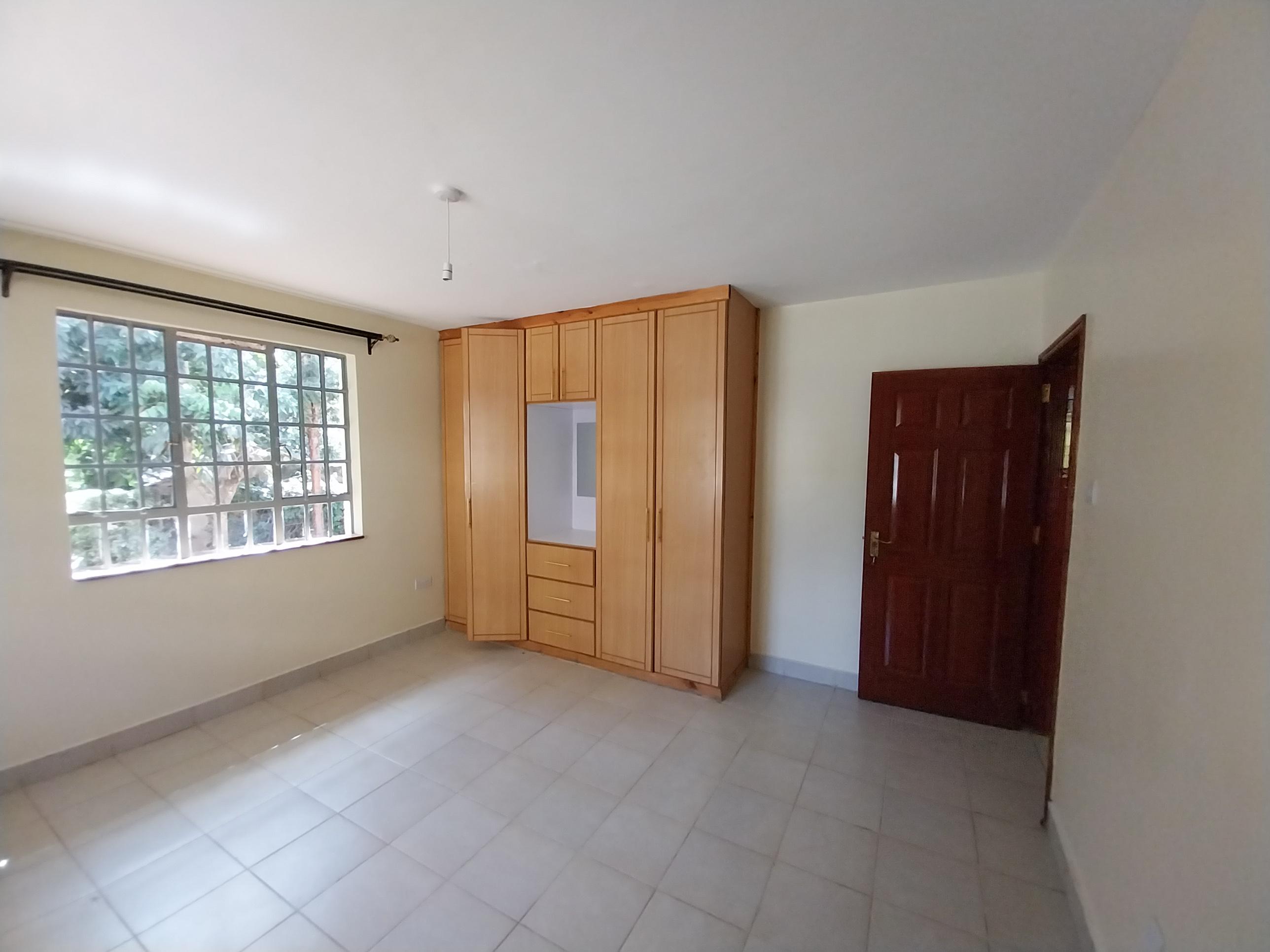 4 Bedroom House, All En-suite with a Dsq For 2 Available For Rent - Off Kiambu Road