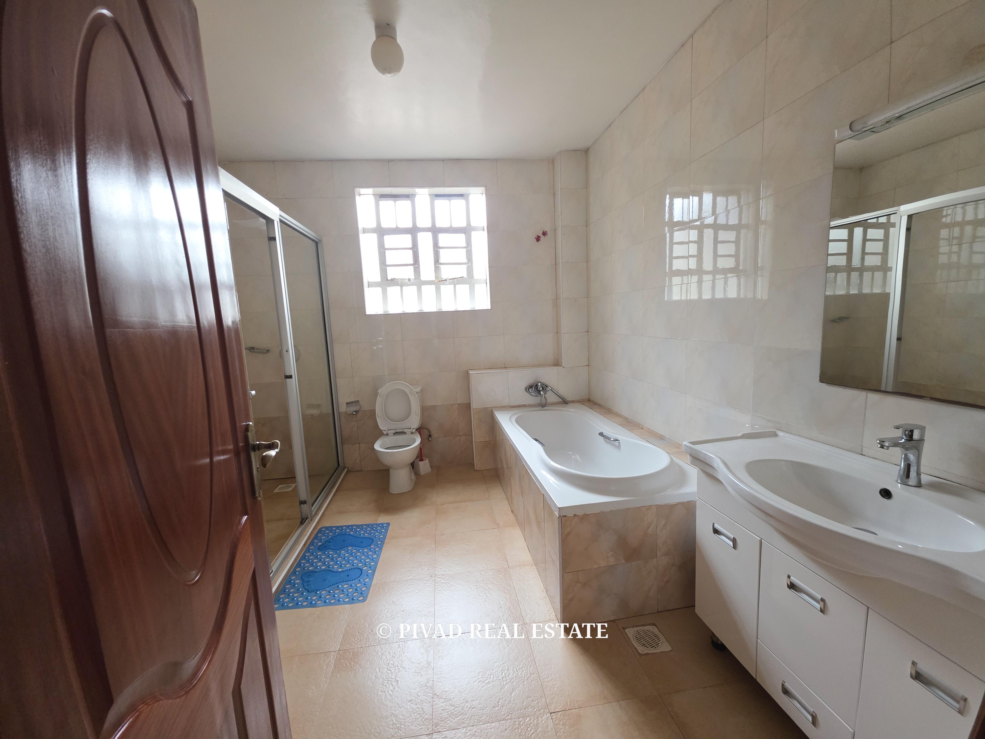 5 bedroom house for Rent in Runda