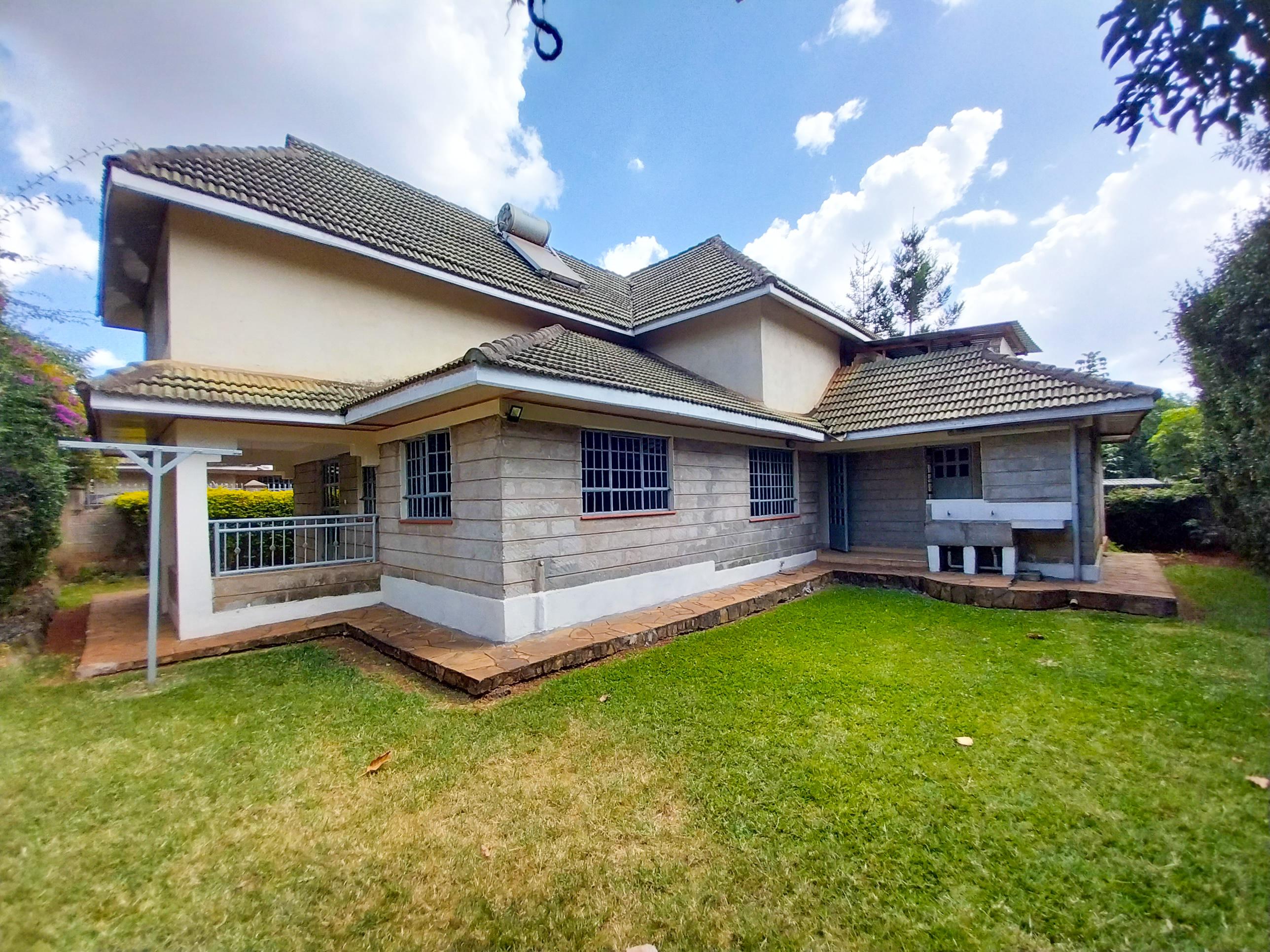 4 Bedroom House, All En-suite with a Dsq For 2 Available For Rent - Off Kiambu Road