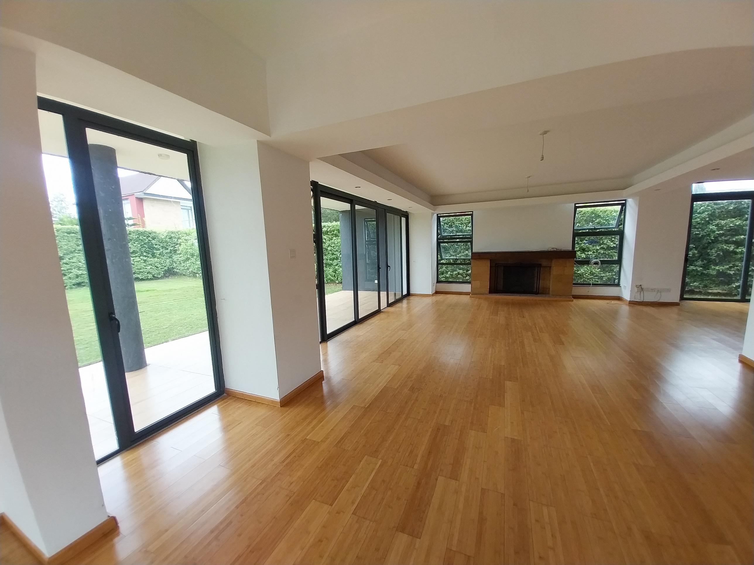 4 Bedroom Townhouse Available For Resale in Garden Estate