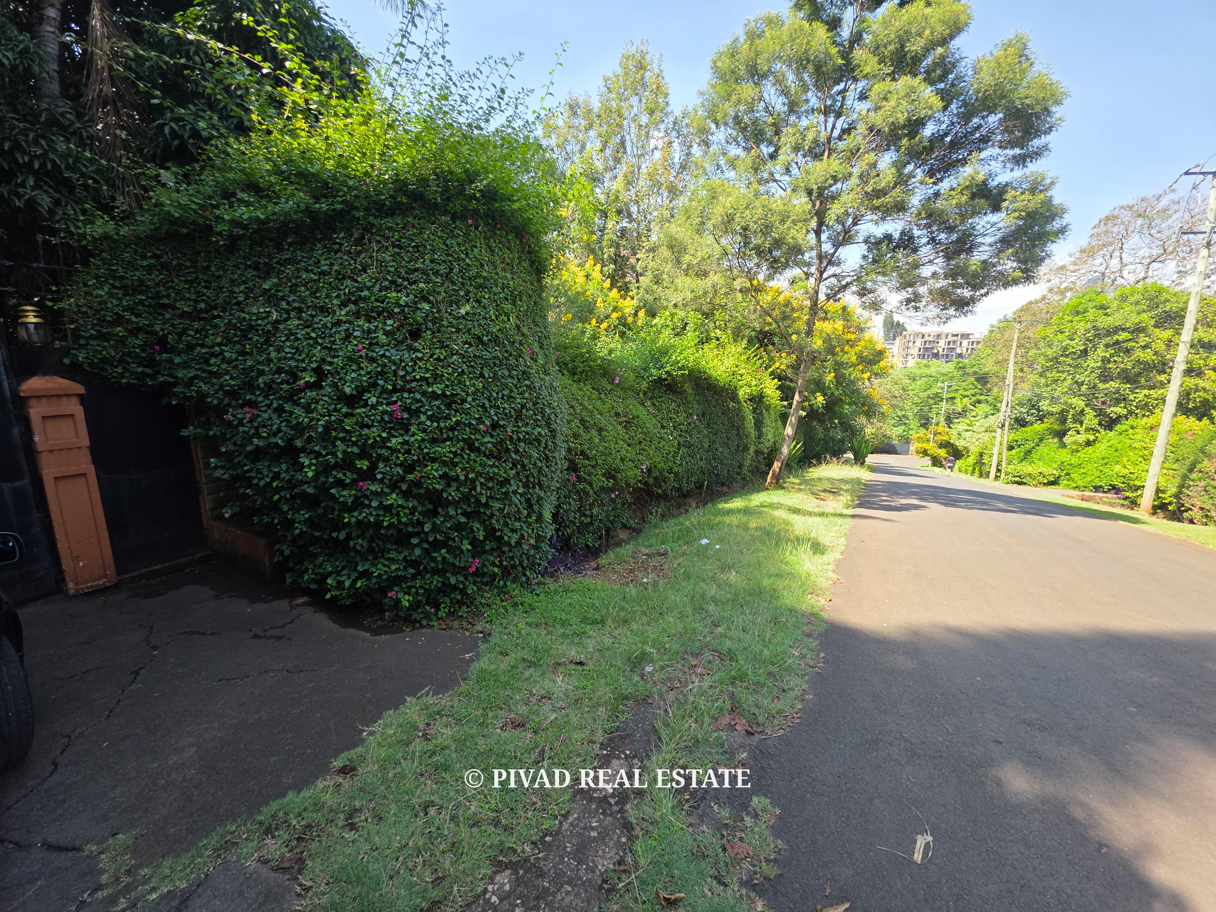 0.87 Acre Plot Available For Sale - Riverside