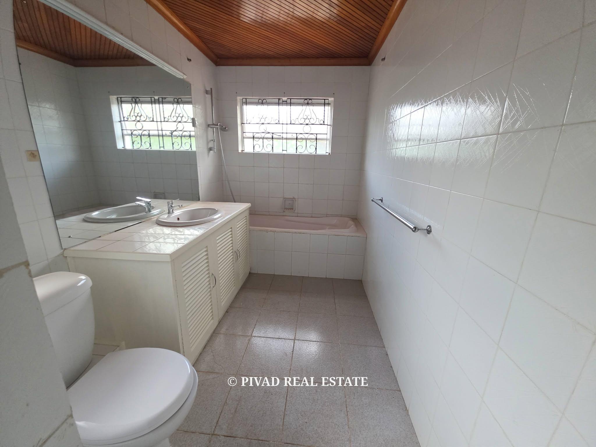 5 Bedroom House Available For Rent in Gigiri