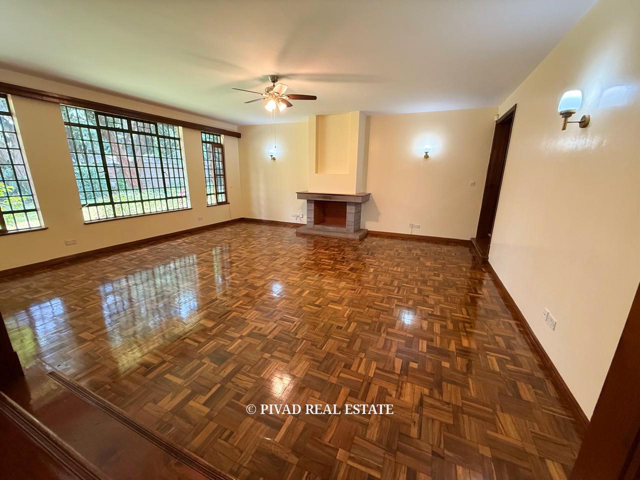6 Bedroom House Available for Sale in Nyari Estate.