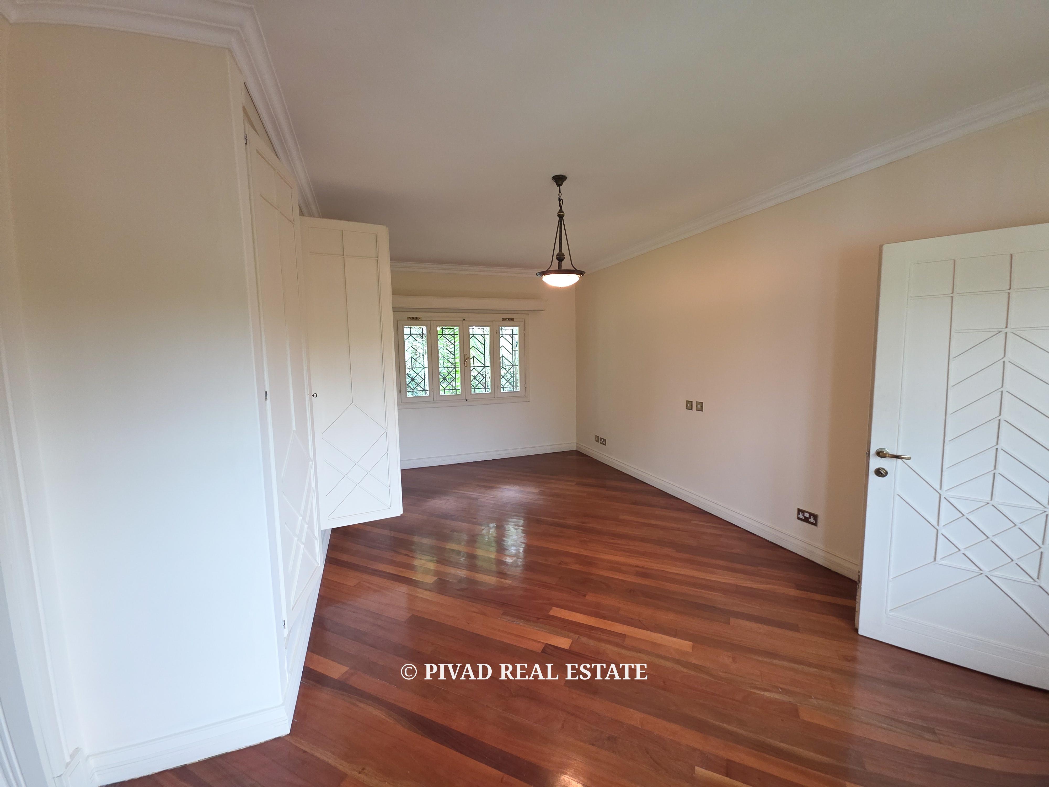 5 Bedroom House Available For Sale in Old Muthaiga
