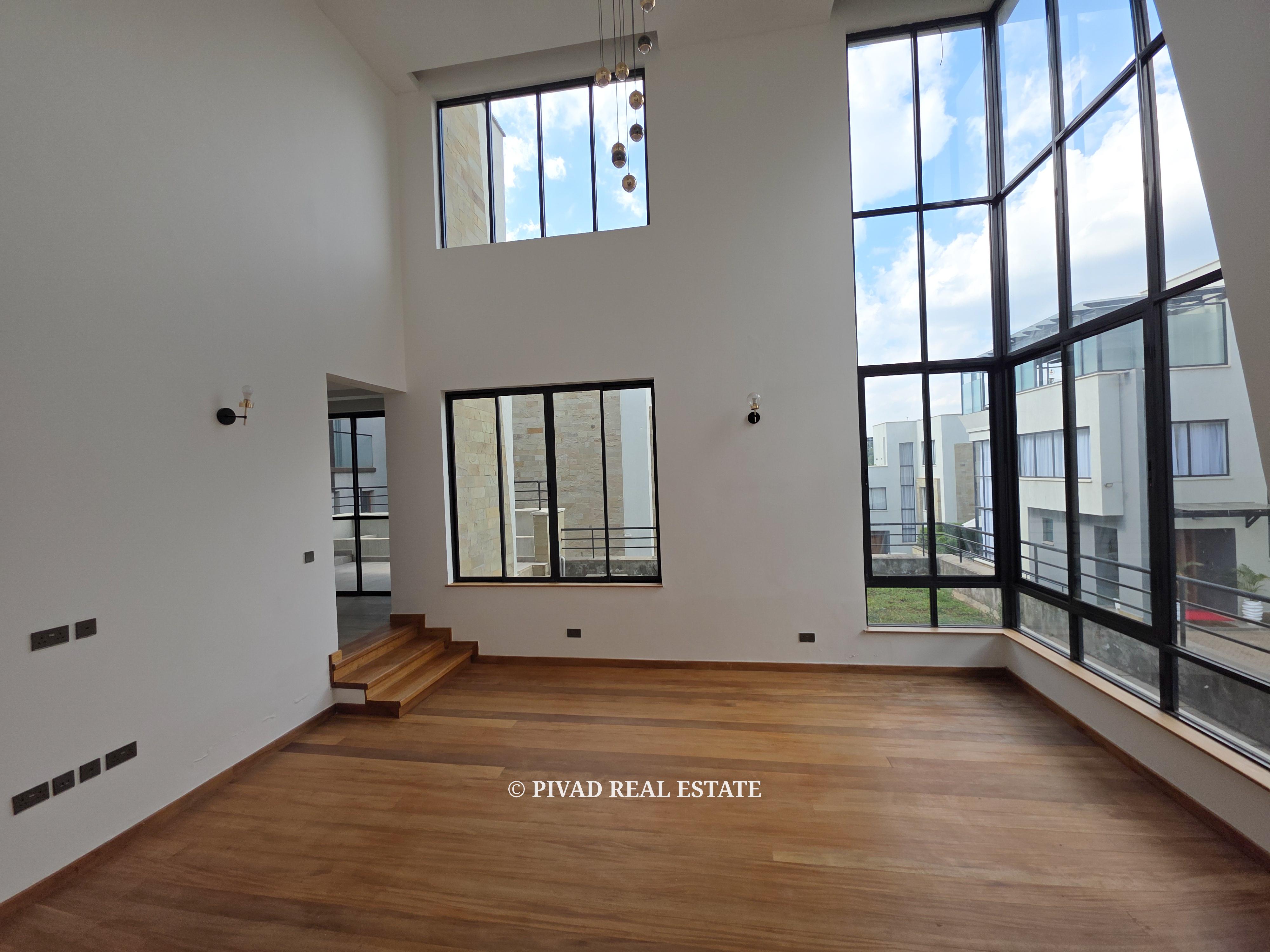 5 Bedroom Townhouse For Sale in Lavington