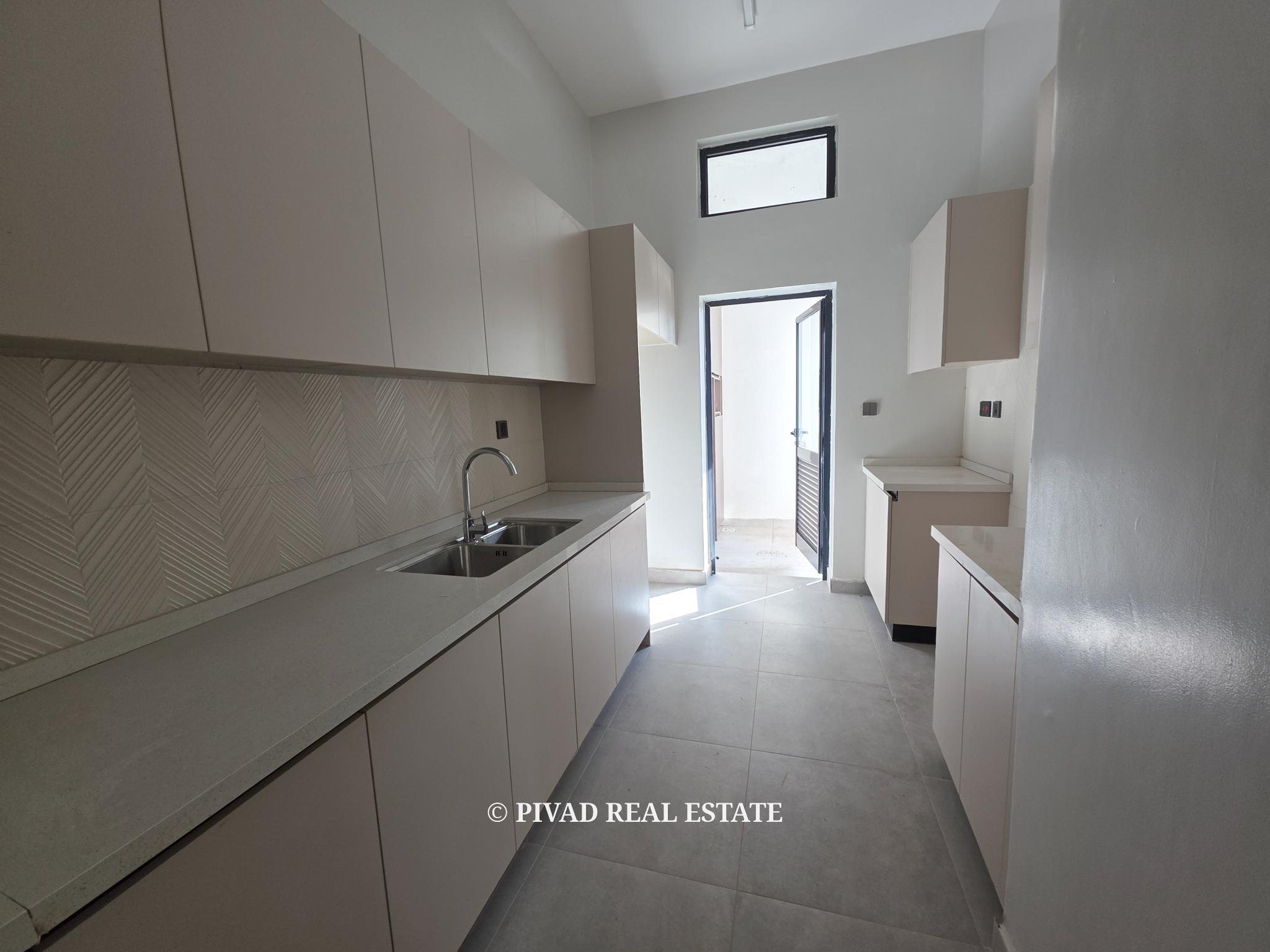 Newly built and modern 5 bedroom House available for Rent in Runda