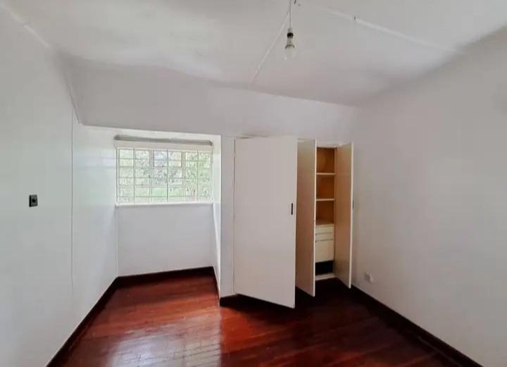 3 Bedroom Cottage For Rent in Rosslyn