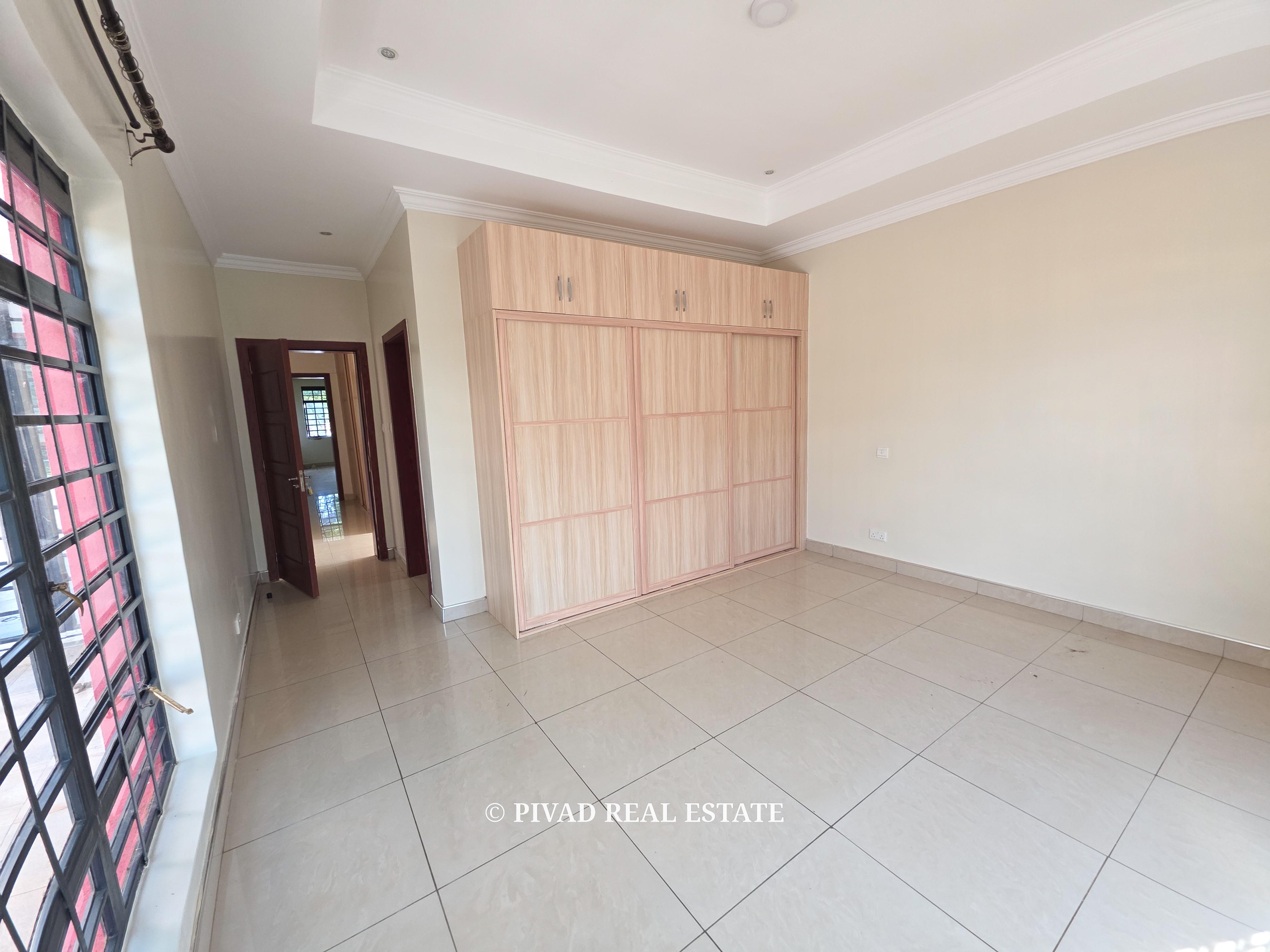 4 Bedroom House Available For Sale in New Runda