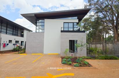 Modern 4 Bedroom Townhouse, 2 En-suite plus Dsq Available For Resale - Ineza Estate, Kiambu Road