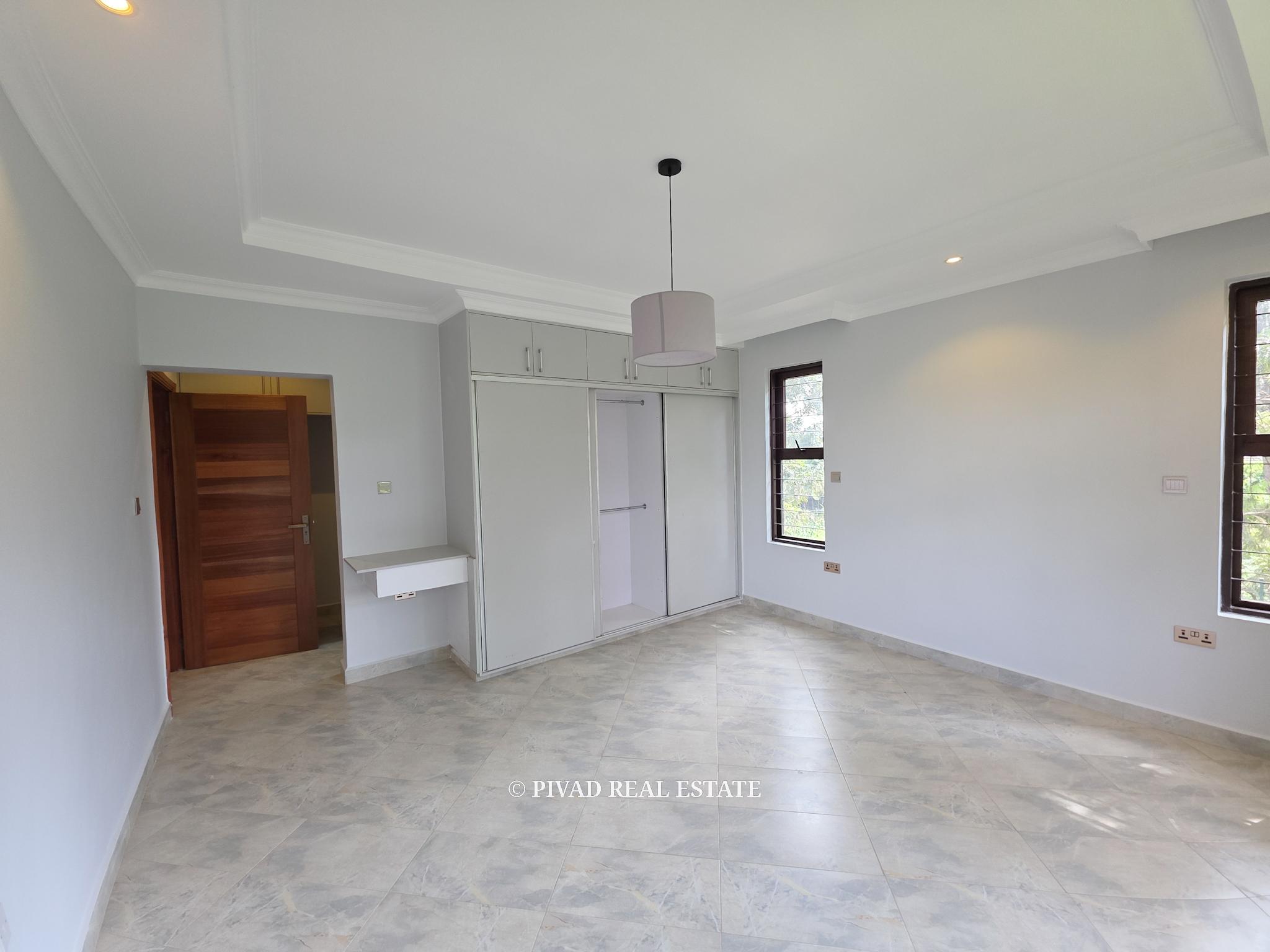 3 Bedroom Apartment, All En-suite For Rent - Thome estate, Kiambu Road