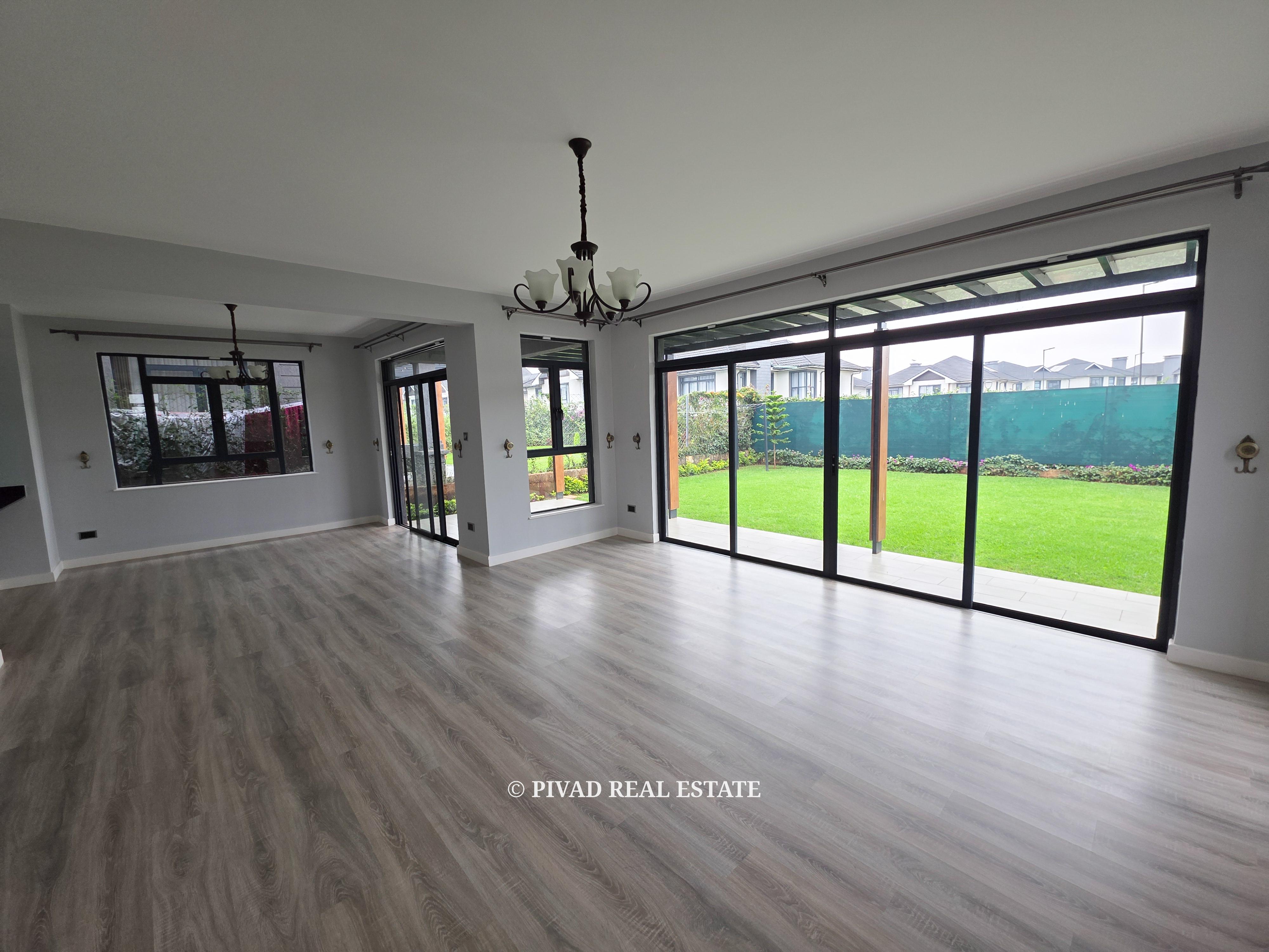 3 Bedroom Townhouse Available For Rent in Five Star Paradise estate