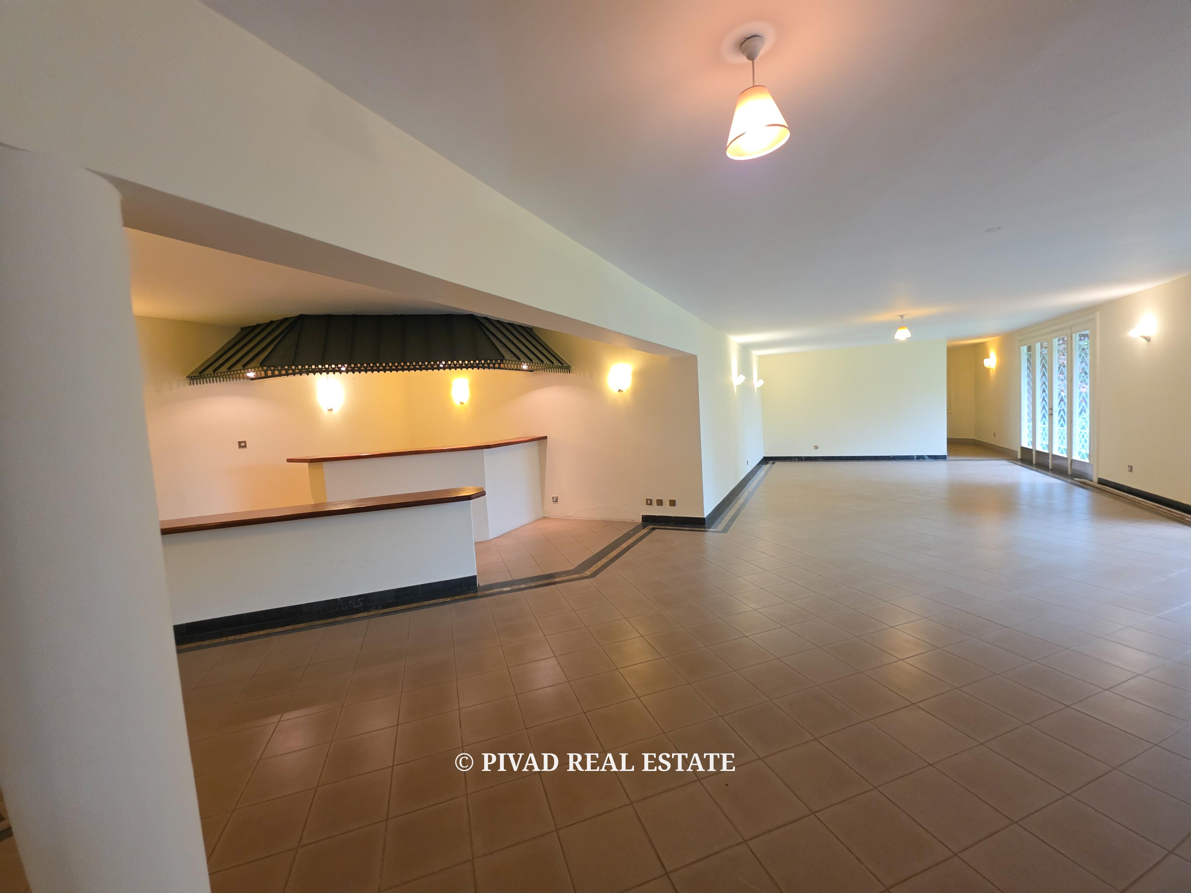 5 Bedroom House Available For Sale in Old Muthaiga