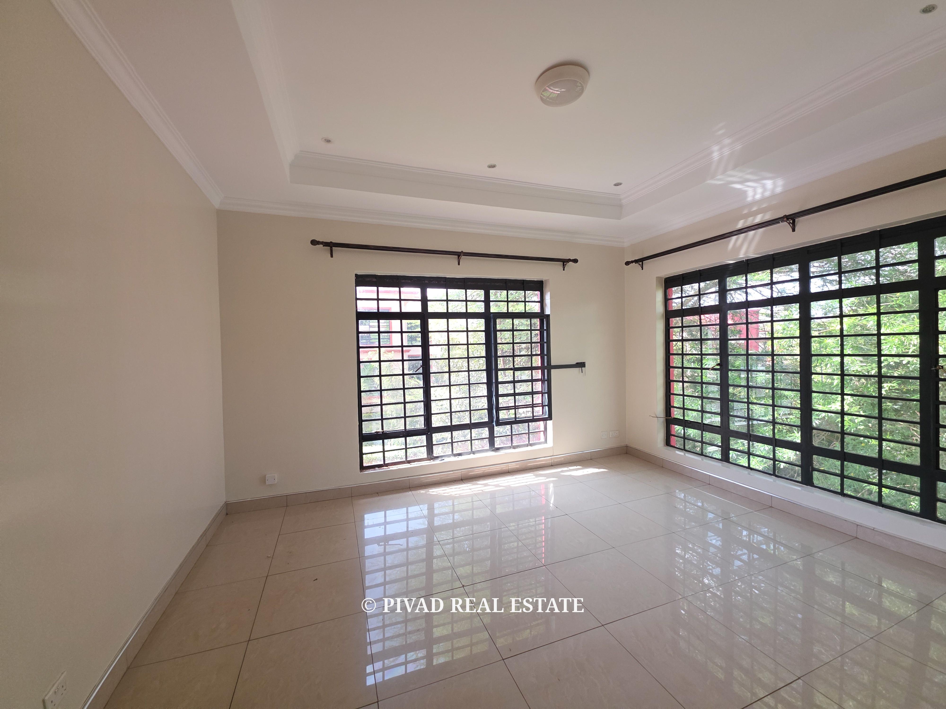 4 Bedroom House Available For Sale in New Runda