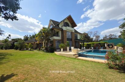 5 Bedroom House for Sale in Garden Estate