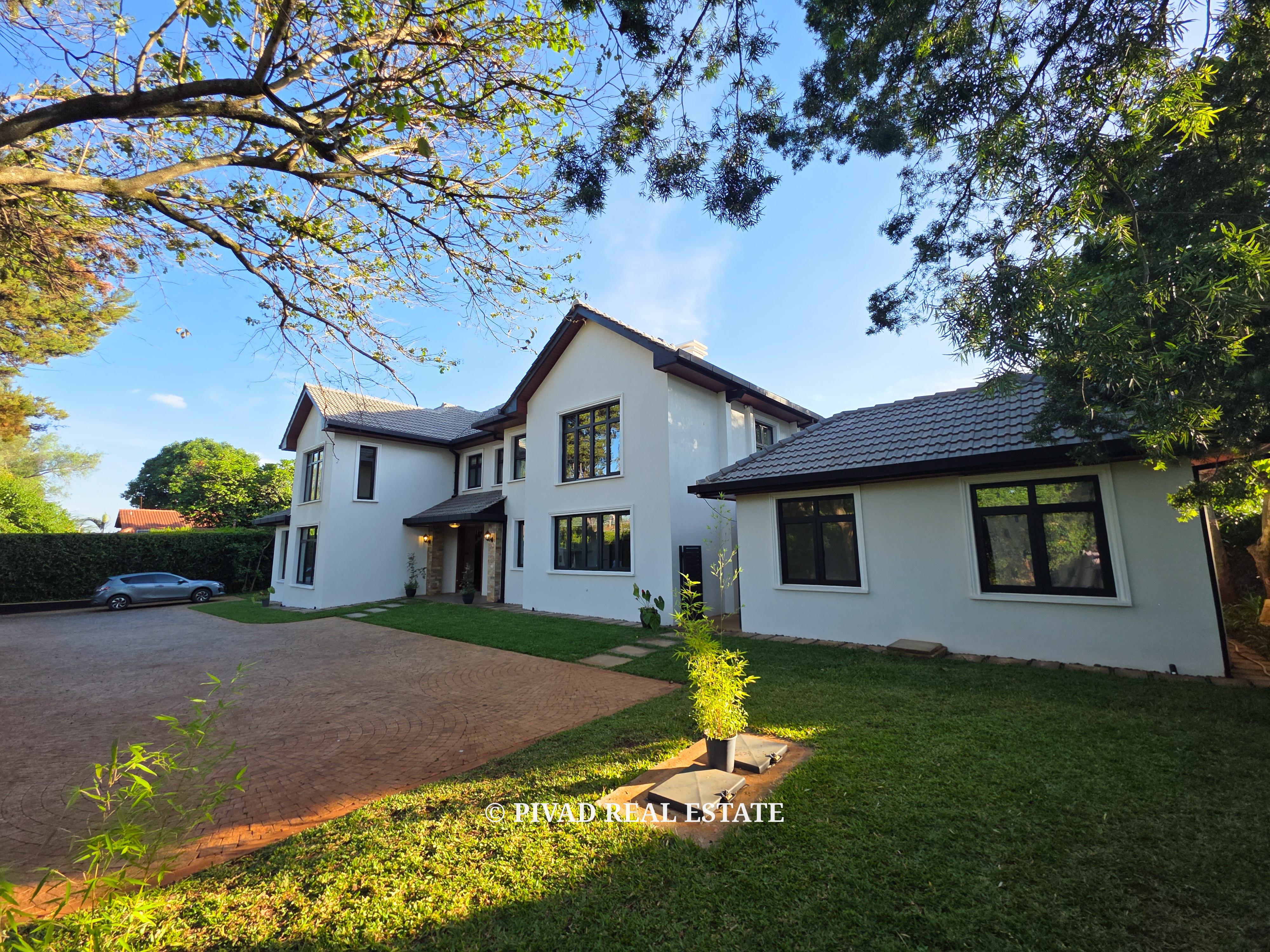 Newly built and Modern 5 bedroom house available for Sale in Runda