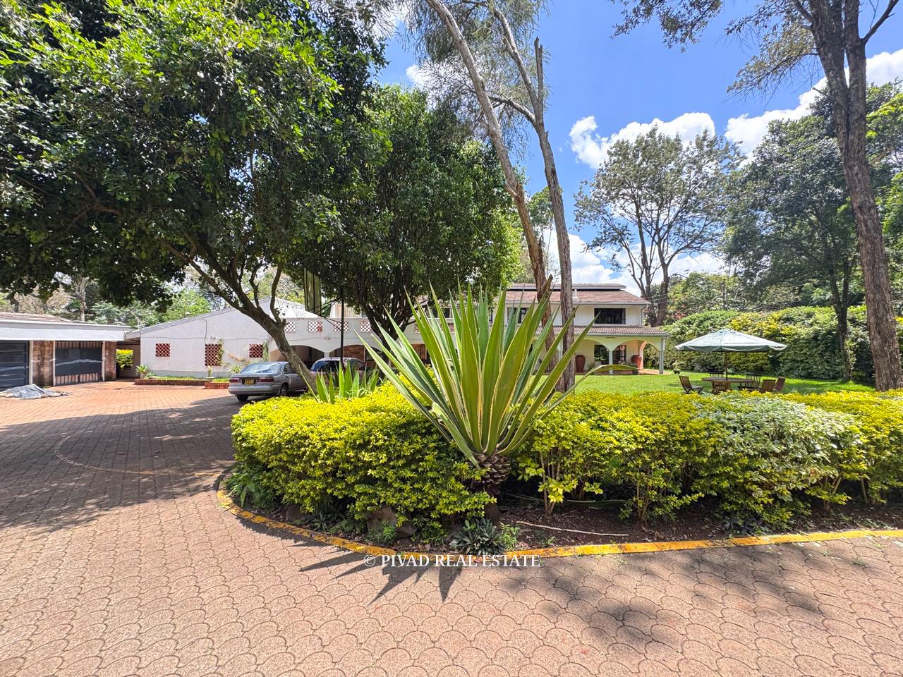 5 Bedroom House available for sale in Runda Mimosa