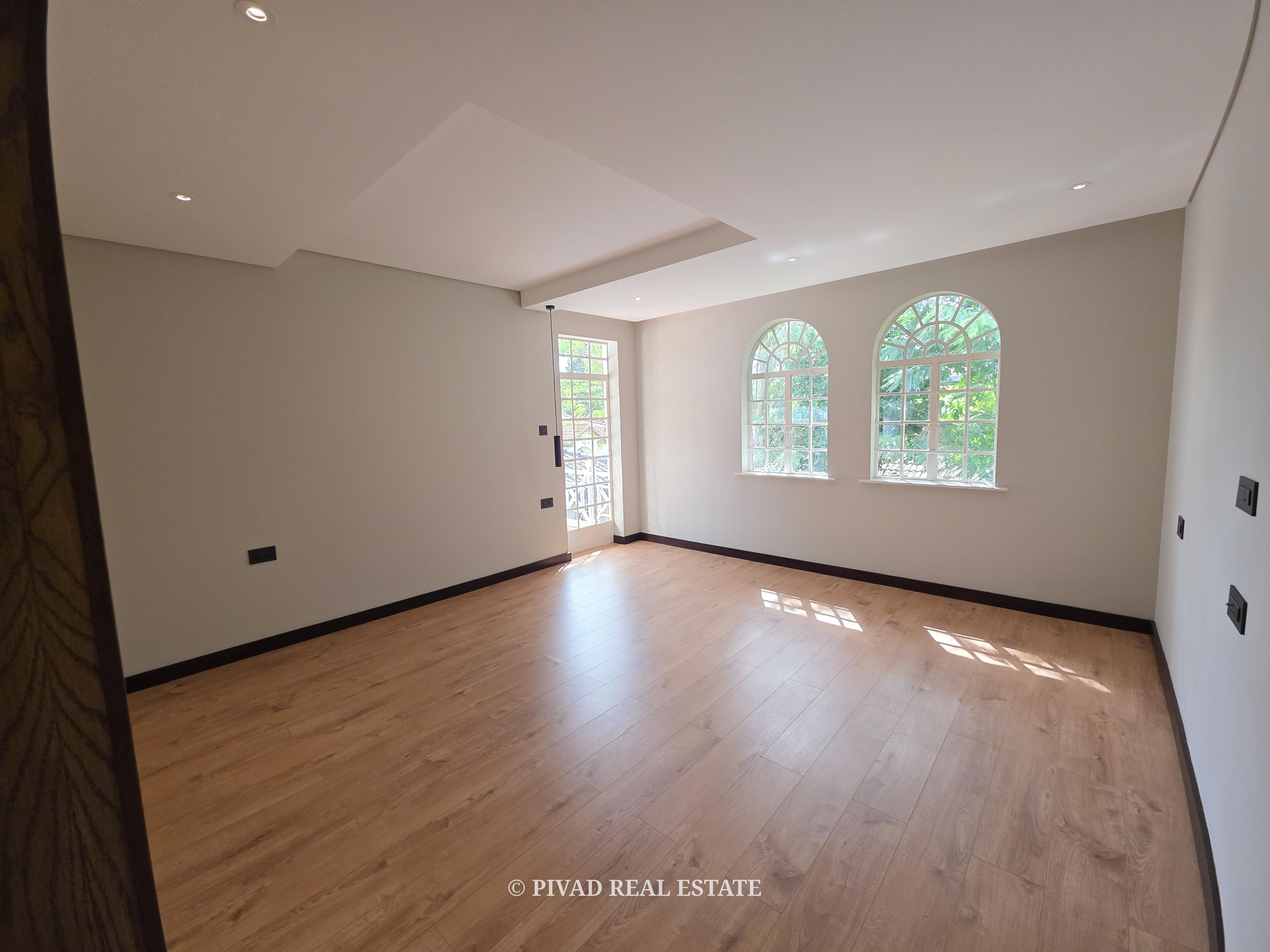 Modern 5 Bedroom House Available for rent in Runda