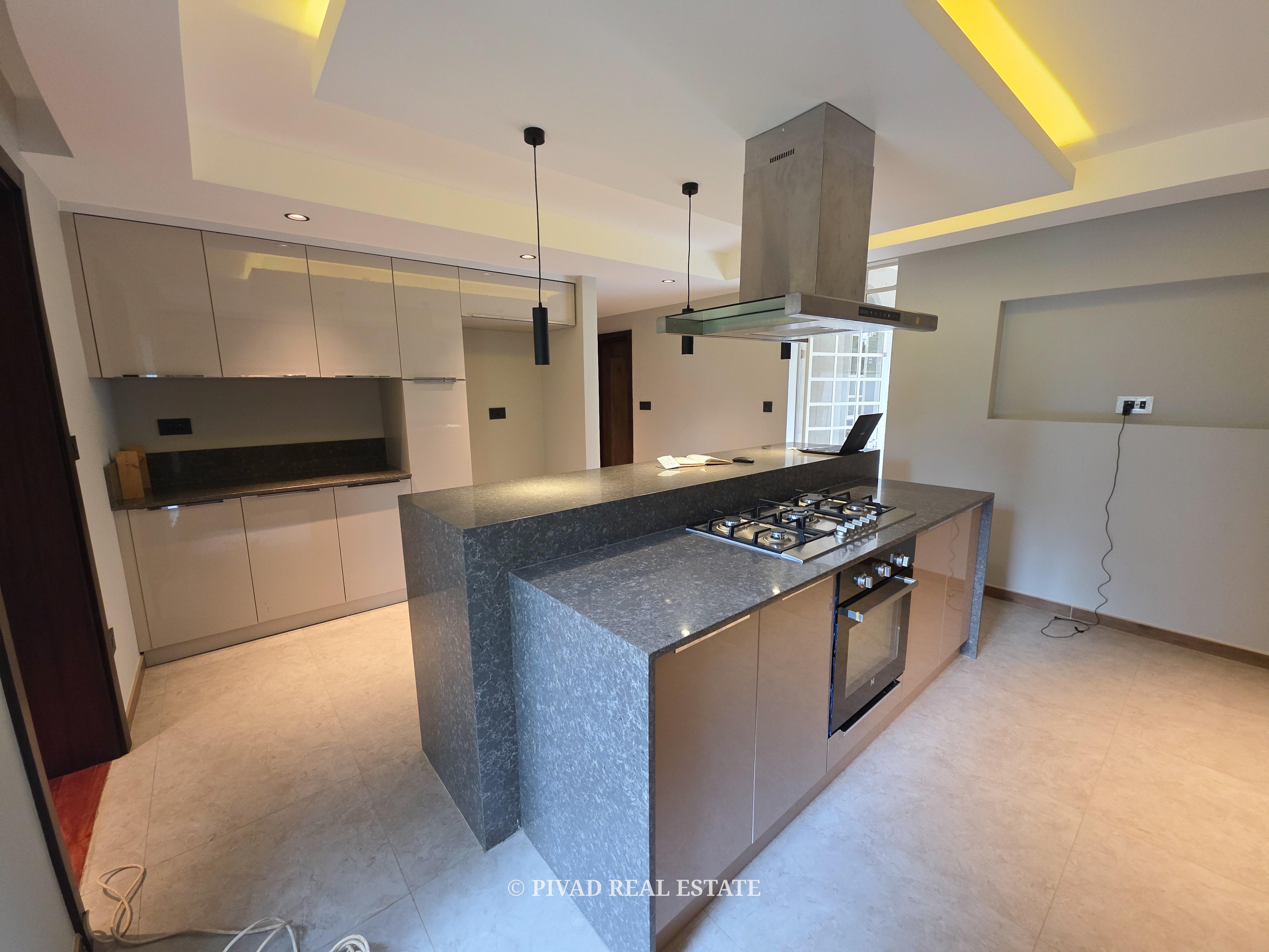 Modern 5 Bedroom House Available for rent in Runda