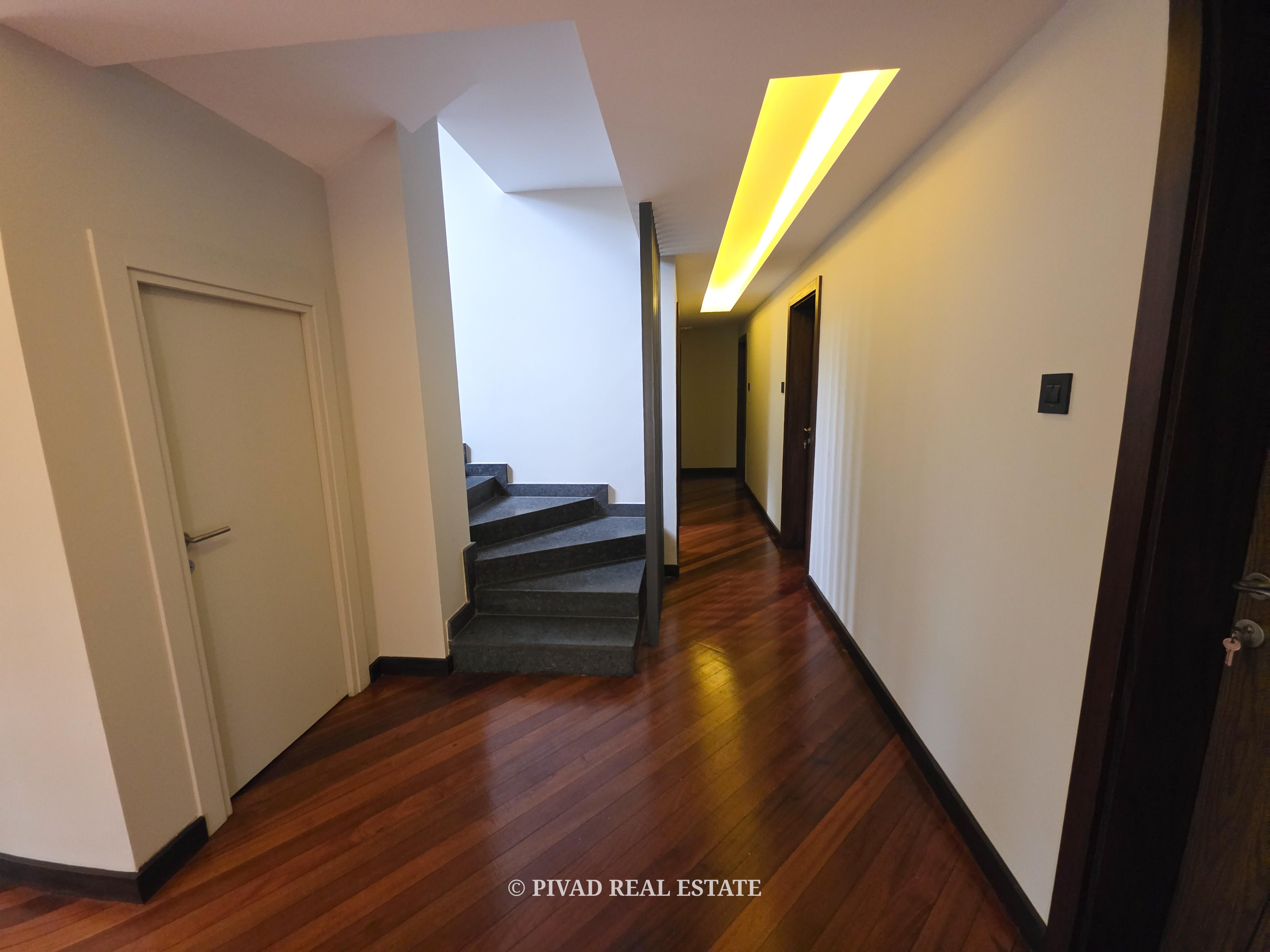 Modern 5 Bedroom House Available for rent in Runda