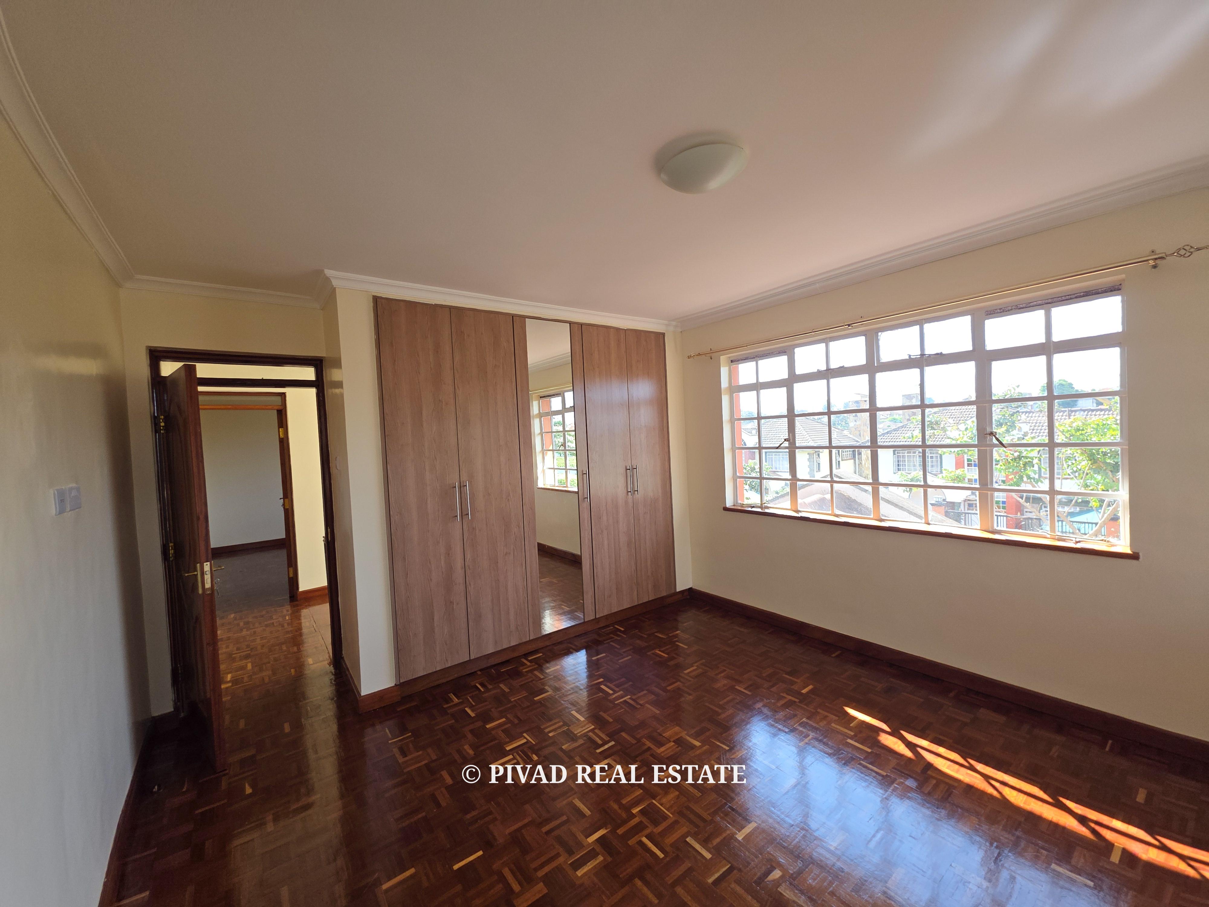 4 bedroom House available for Rent in Runda Paradise