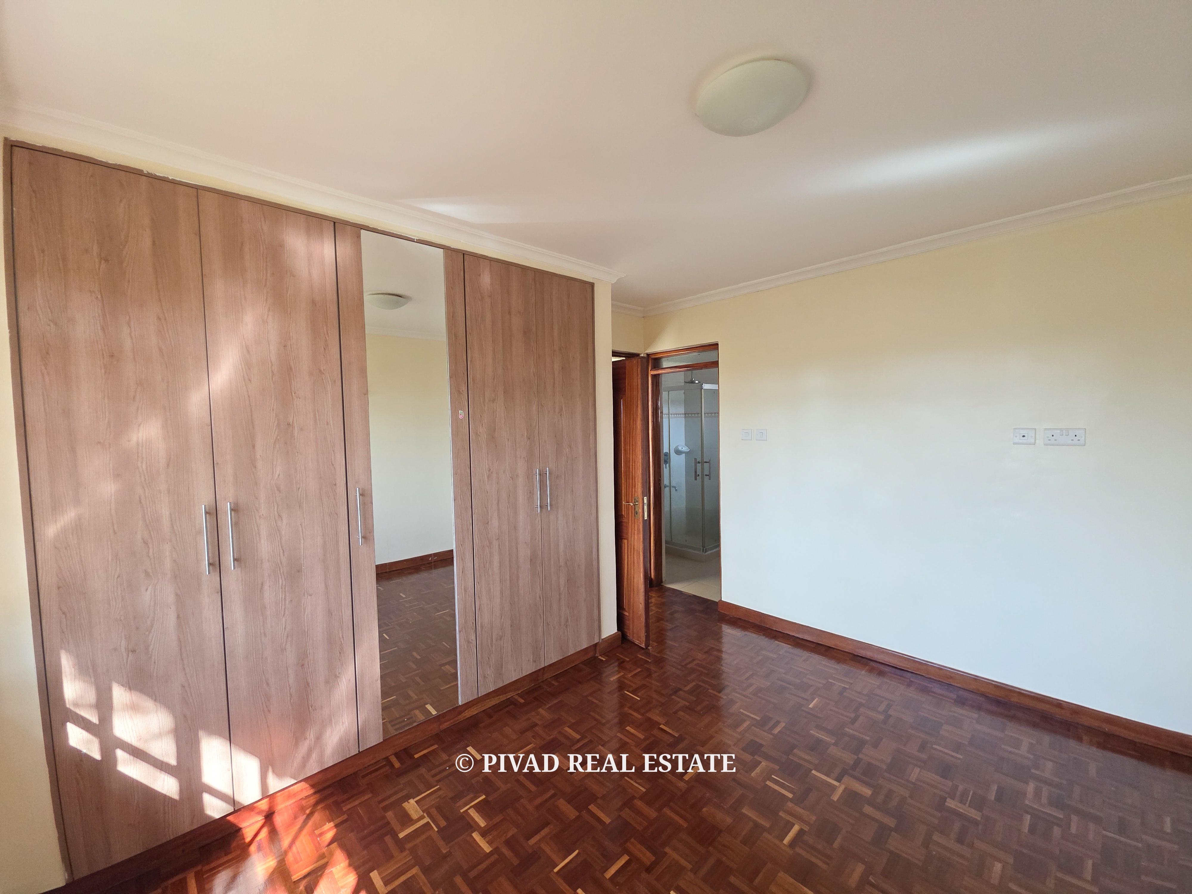 4 bedroom House available for Rent in Runda Paradise